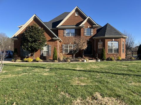 712 Furman Dr Murfreesboro TN 37129