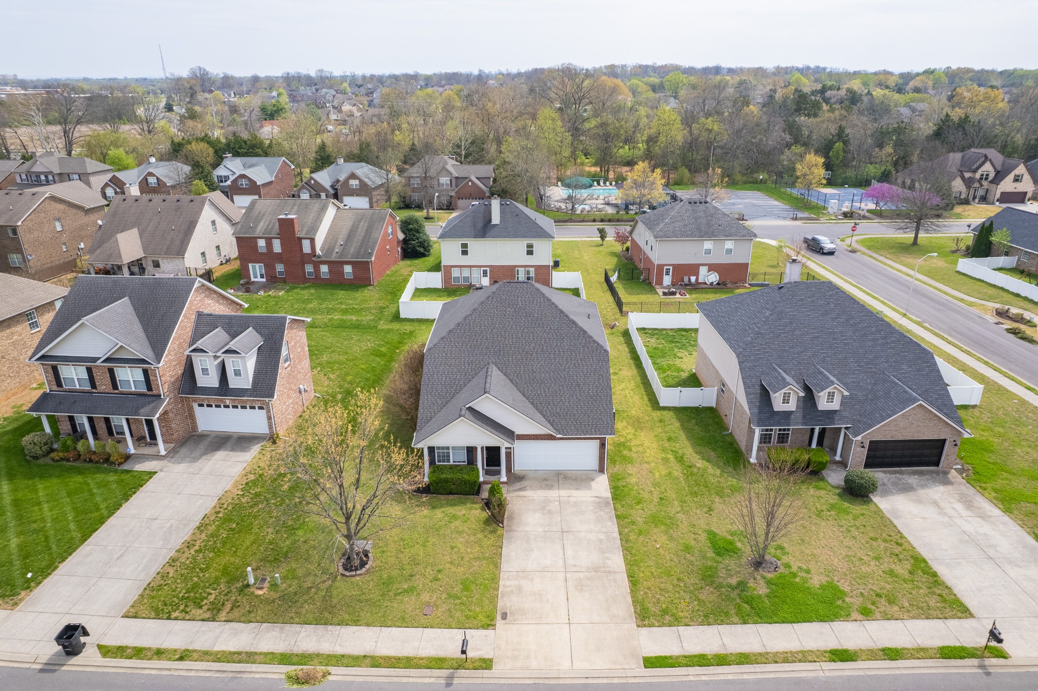 1214 Timber Creek Dr