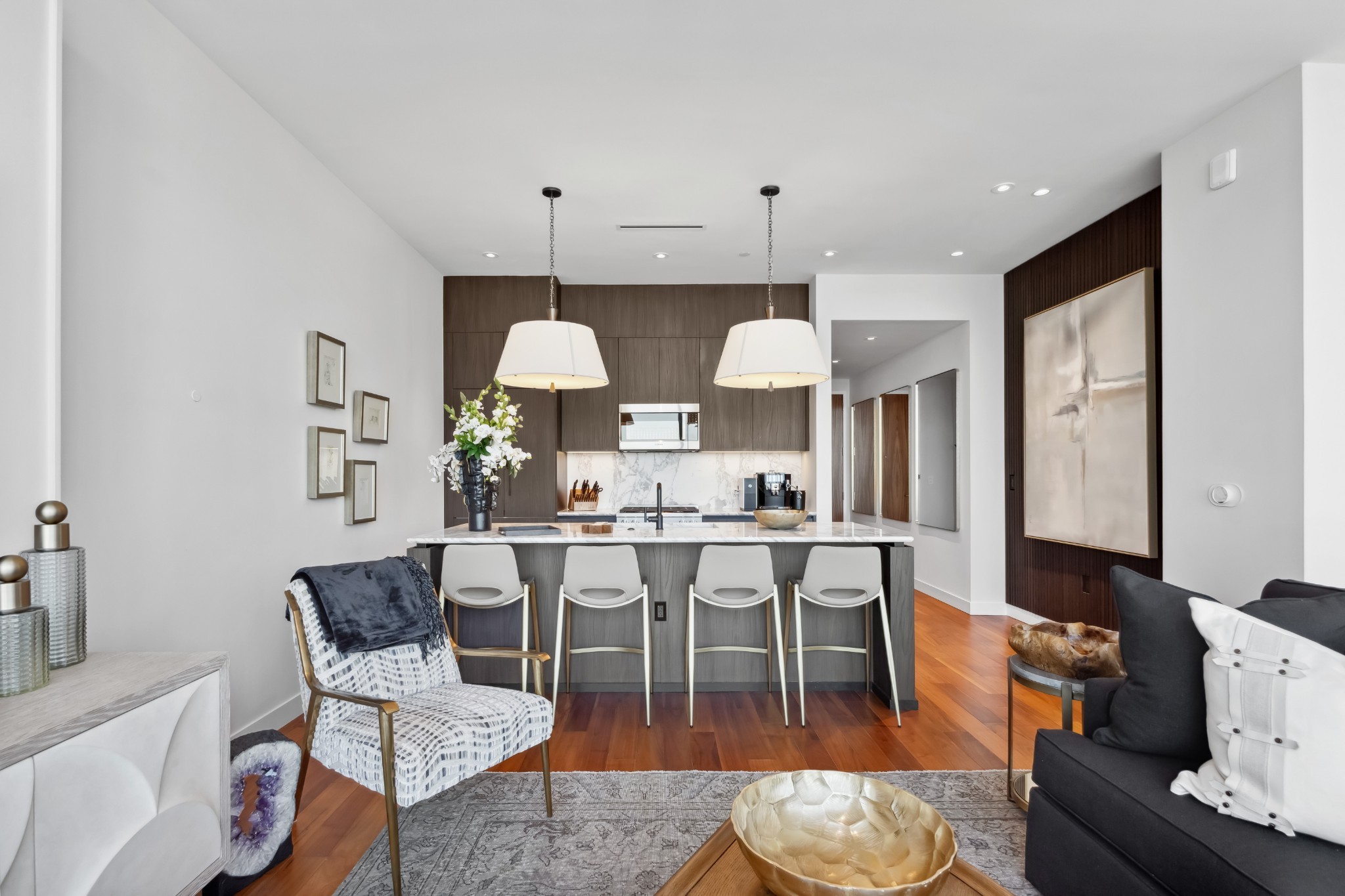 160 2nd Ave S 1905