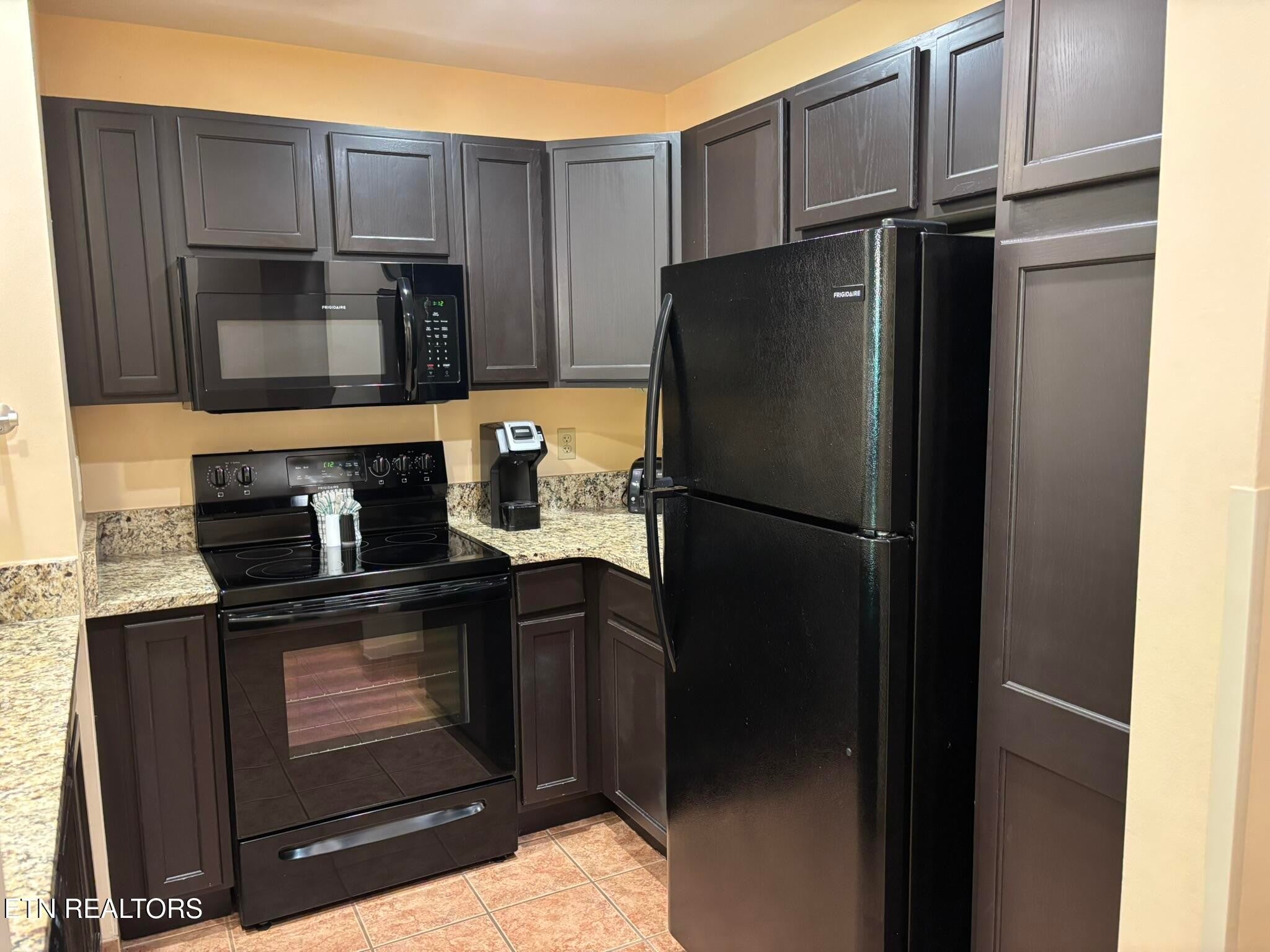 225 Collier Drive 1313