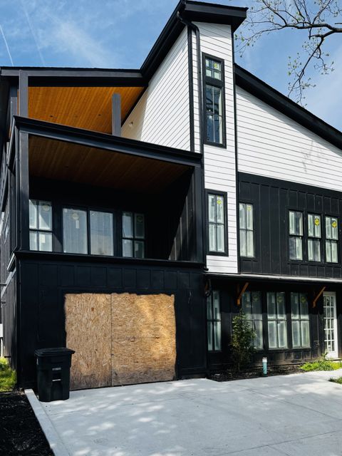 1808B 14th Ave N Nashville TN 37208