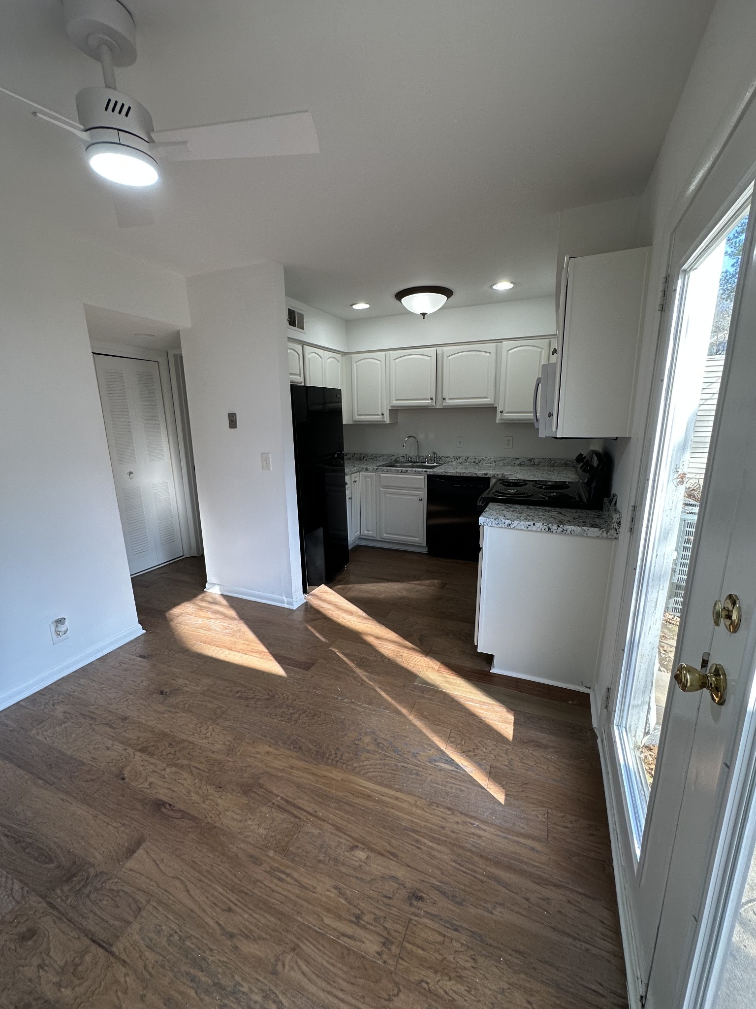 4958 Edmondson Pike B9