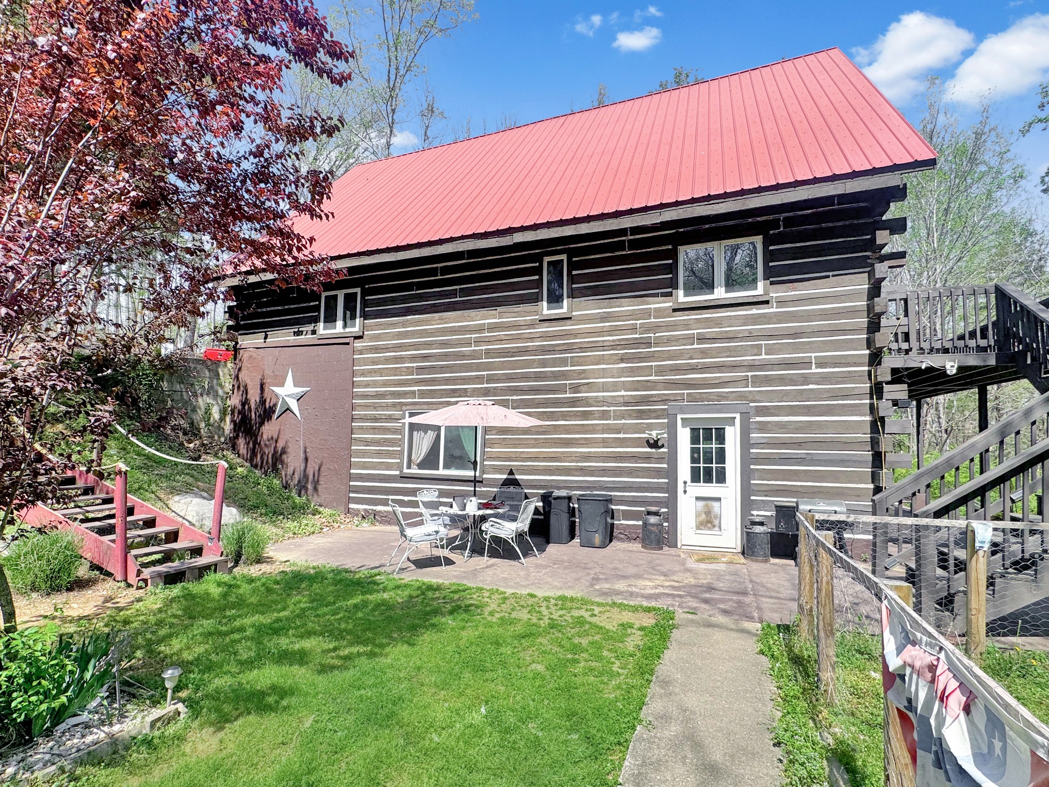 480 Hickman Shores Rd