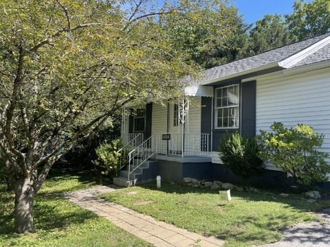 1404 Sevier Ct Nashville TN 37206