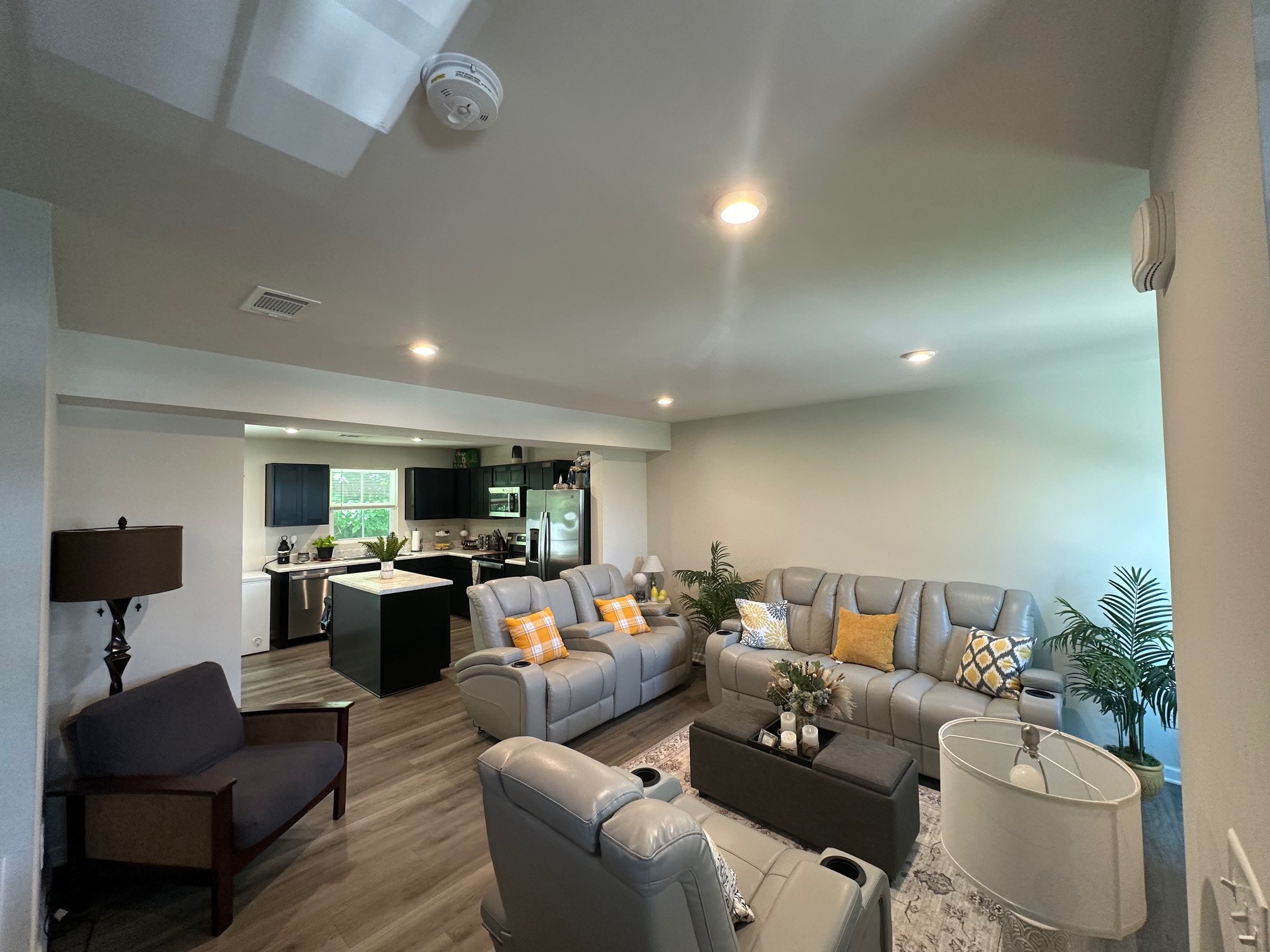 2757 Thornton Grove Blvd 200