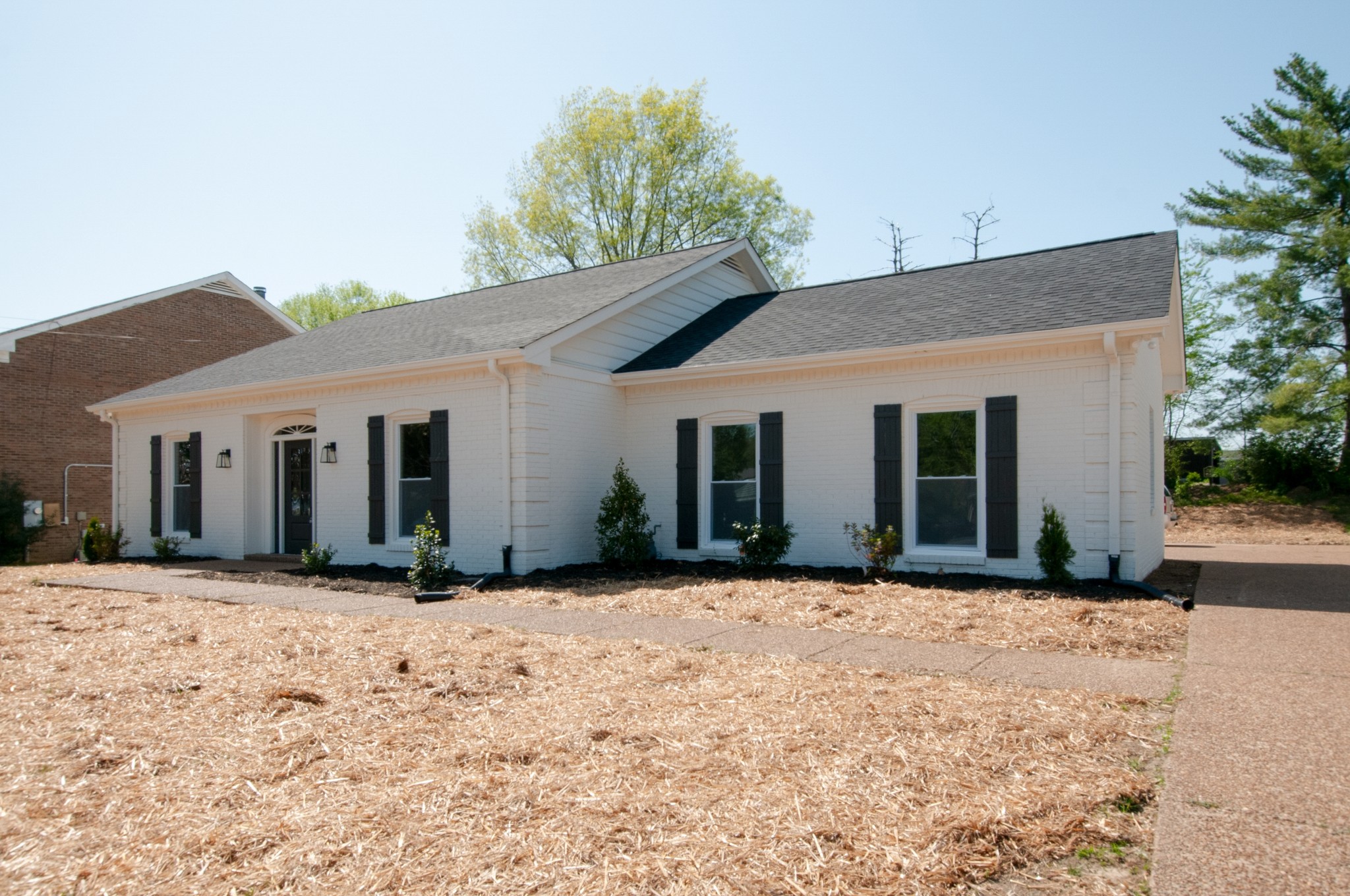 7526 Old Harding Pike