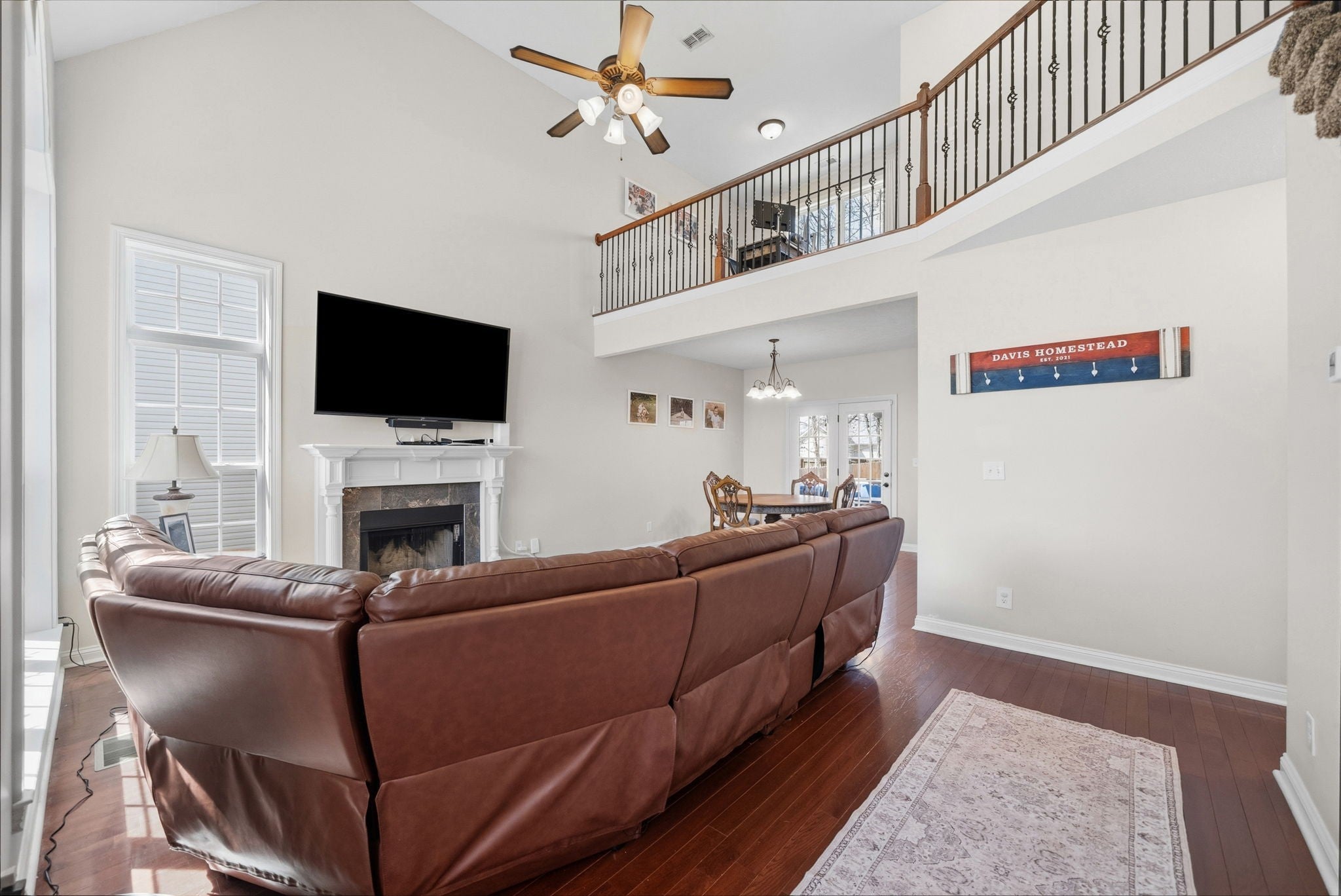 3764 Windmill Dr