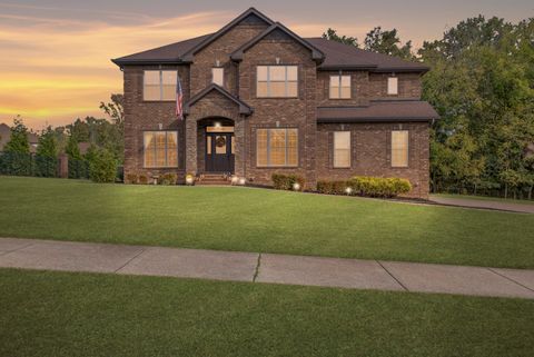 209 Amana Dr Lebanon TN 37087