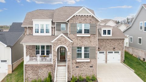 559 Snap Dragon Ln Hendersonville TN 37075