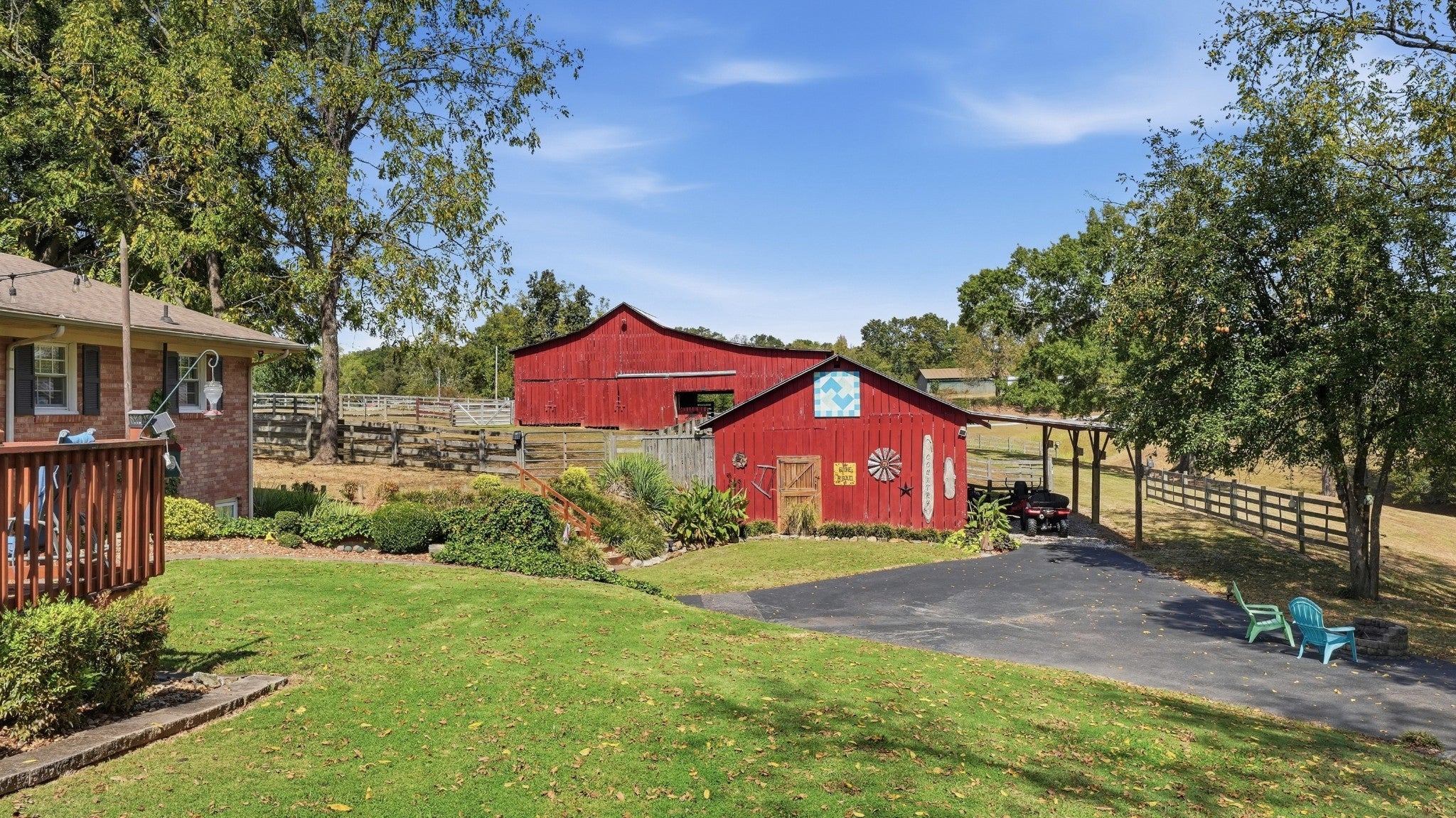 215 Gourdneck Hollow Rd