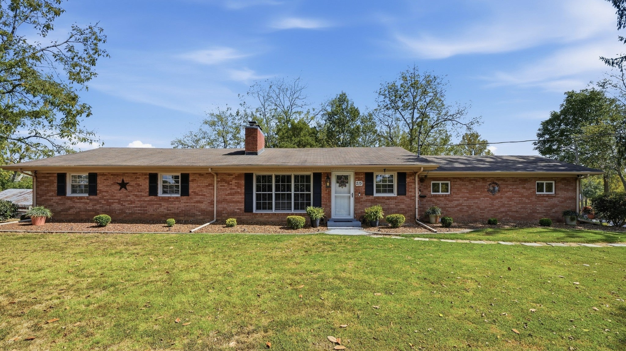 215 Gourdneck Hollow Rd