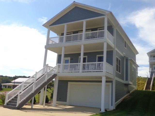 328 Breakers Bend Dr