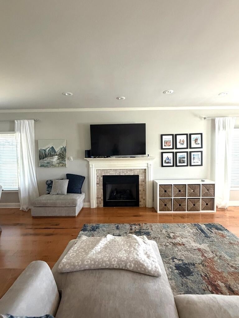 328 Breakers Bend Dr