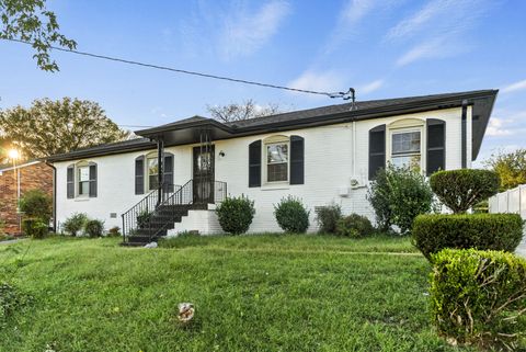 3853 Woodward Dr Nashville TN 37207