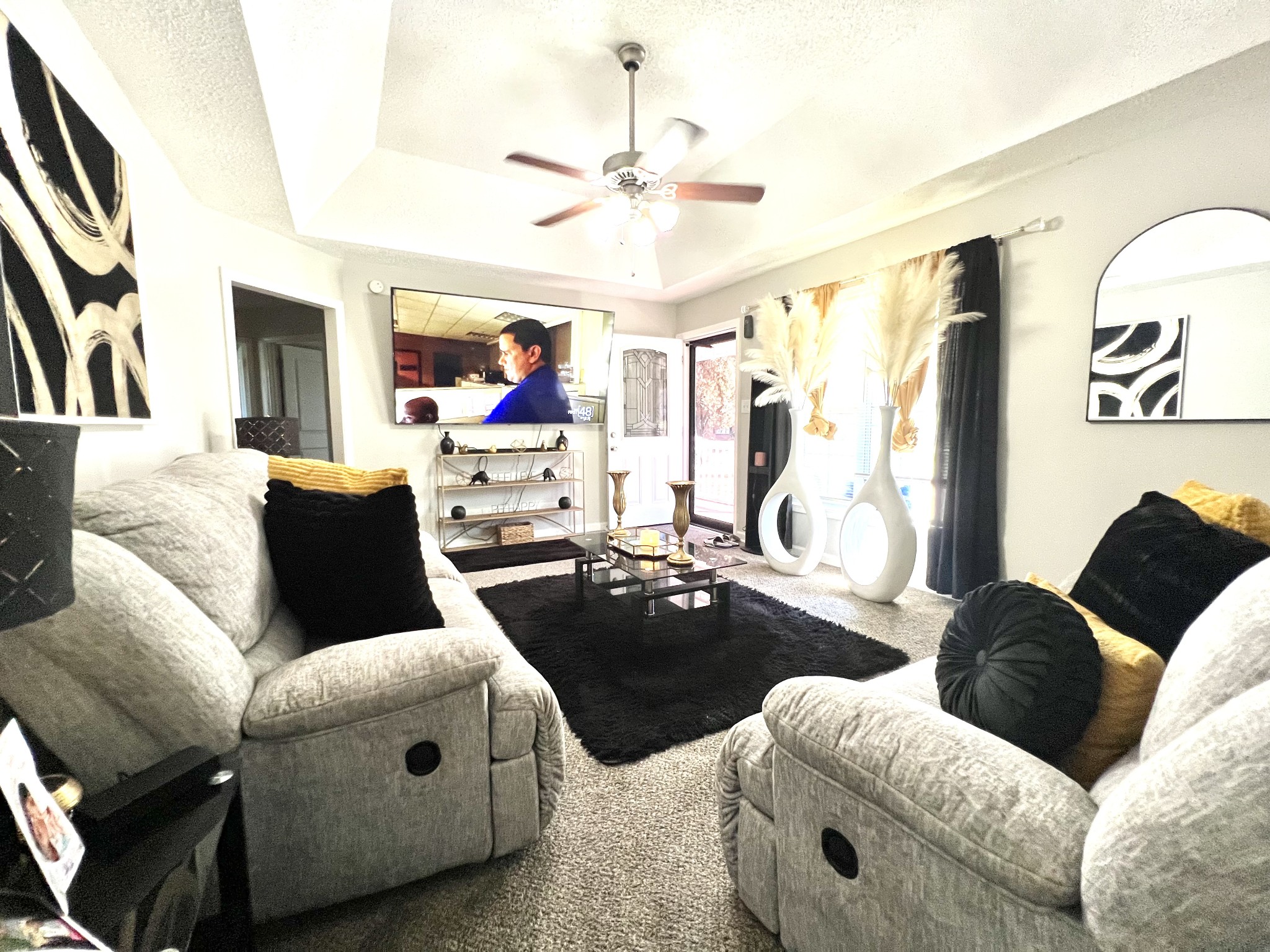 118 Oak Tree Dr