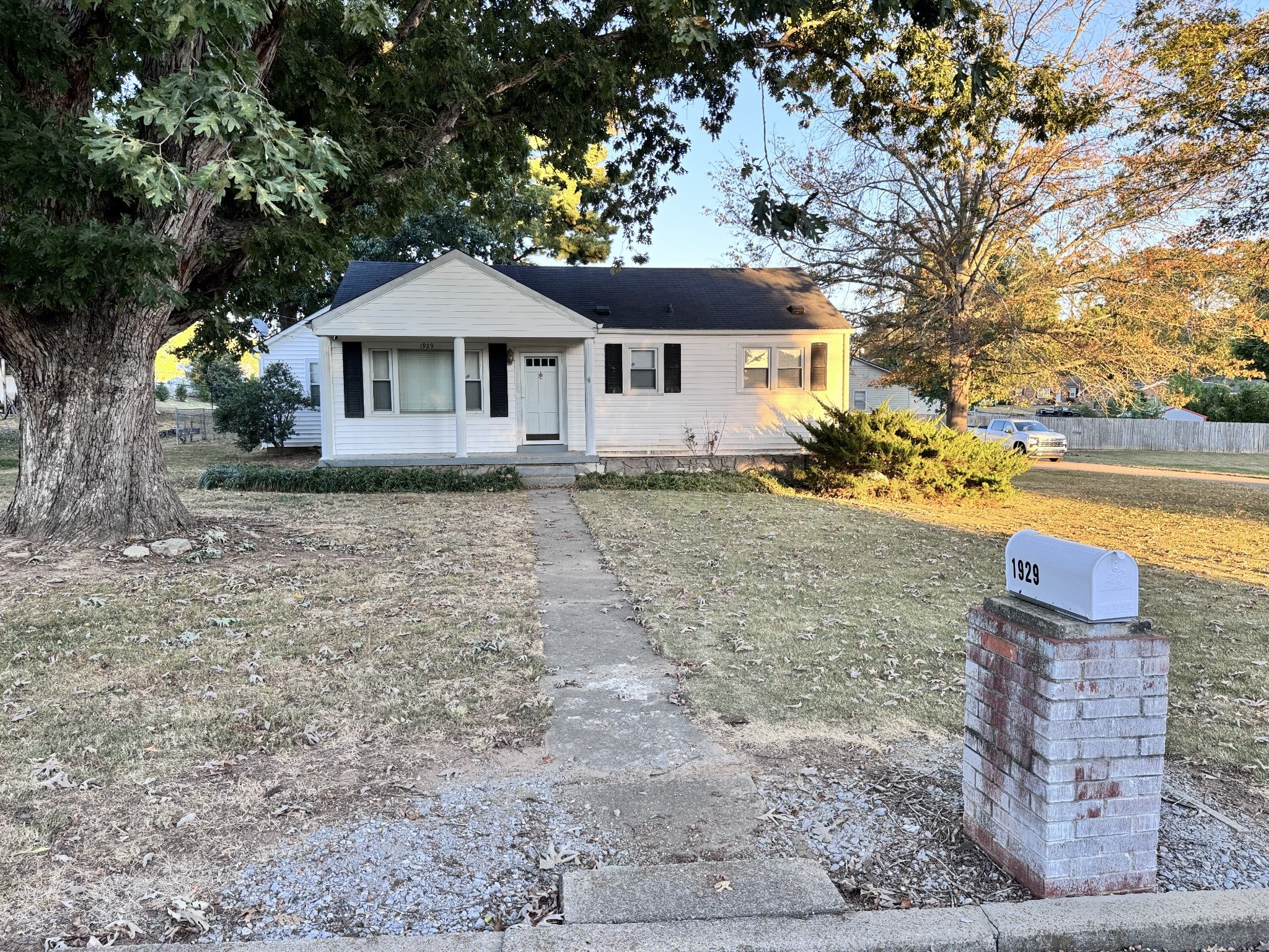 1929 Overton Dr