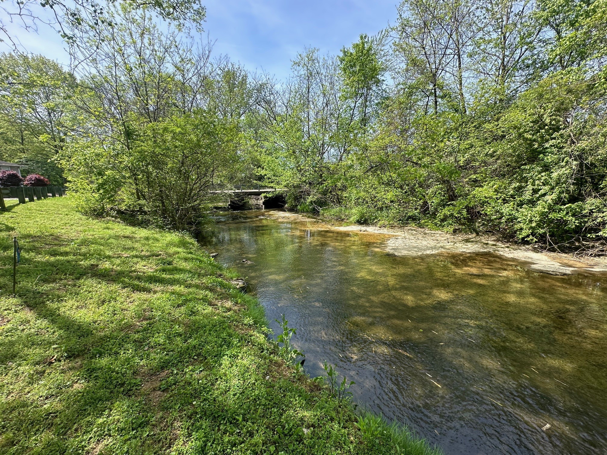 1014 Creekside Dr