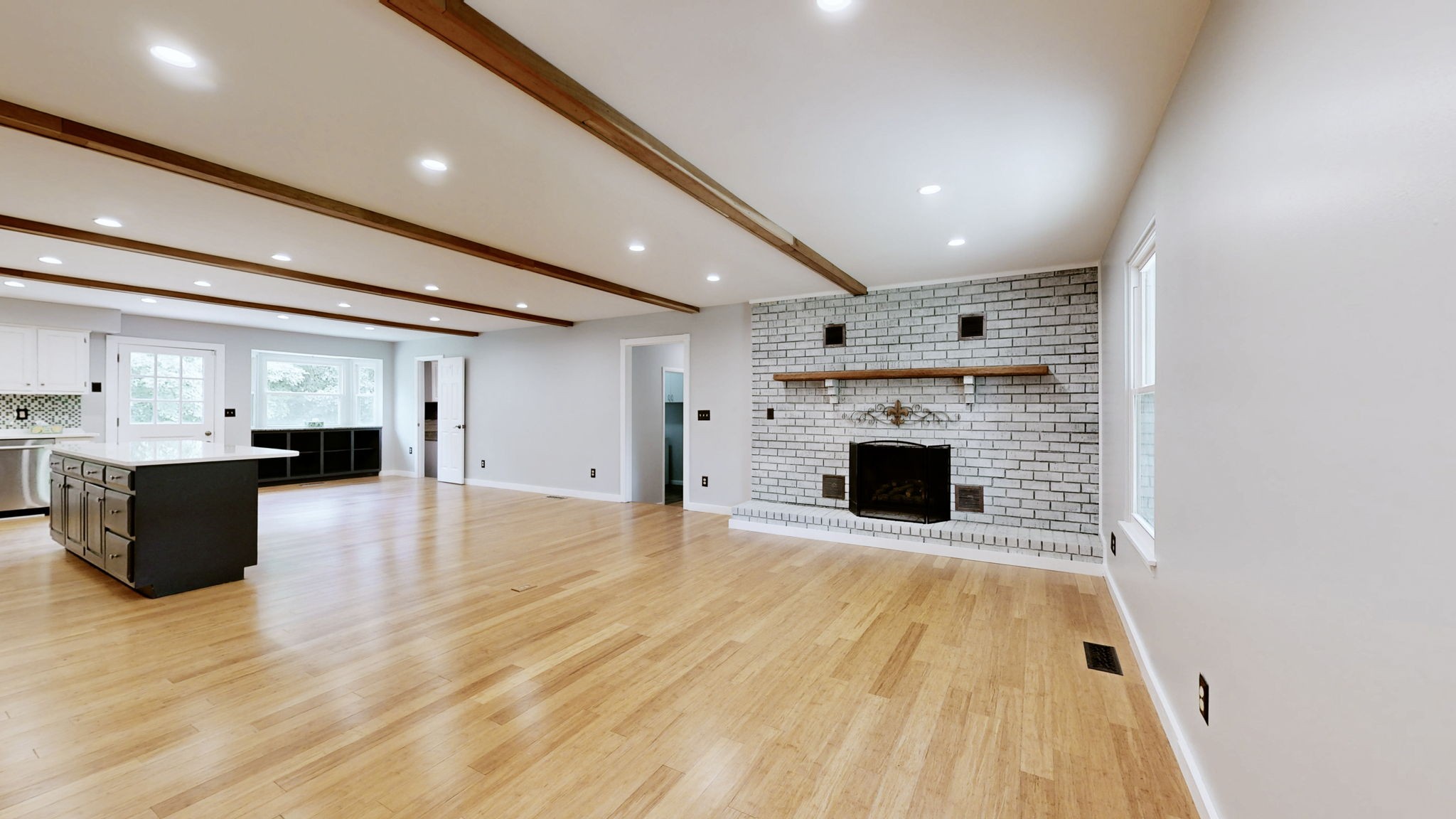 3904 Saundersville Ferry Rd