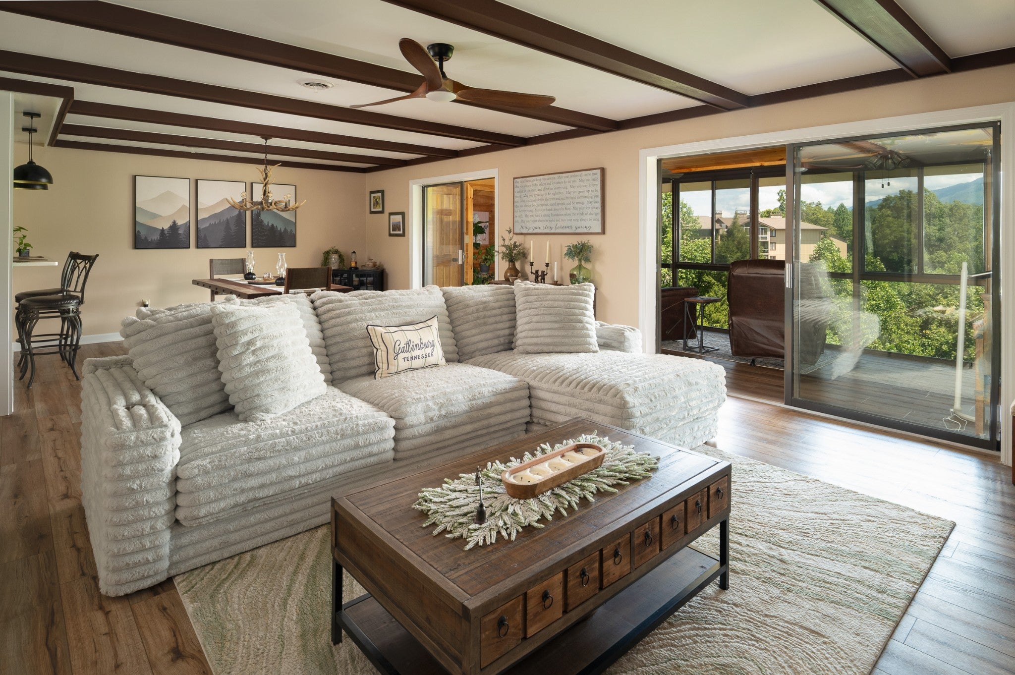 224 Woodland Rd 305