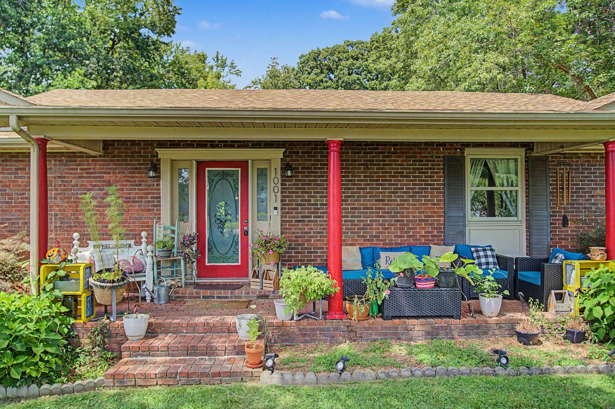 1001 Due West Cir