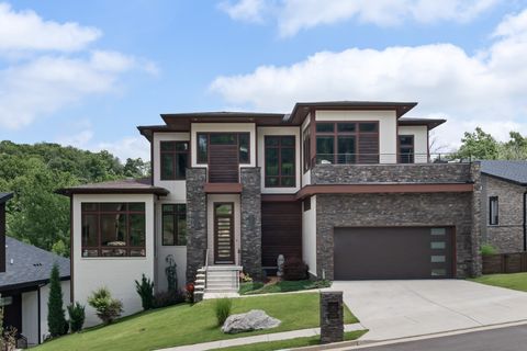 5820 Woodland Hills Dr Nashville TN 37211