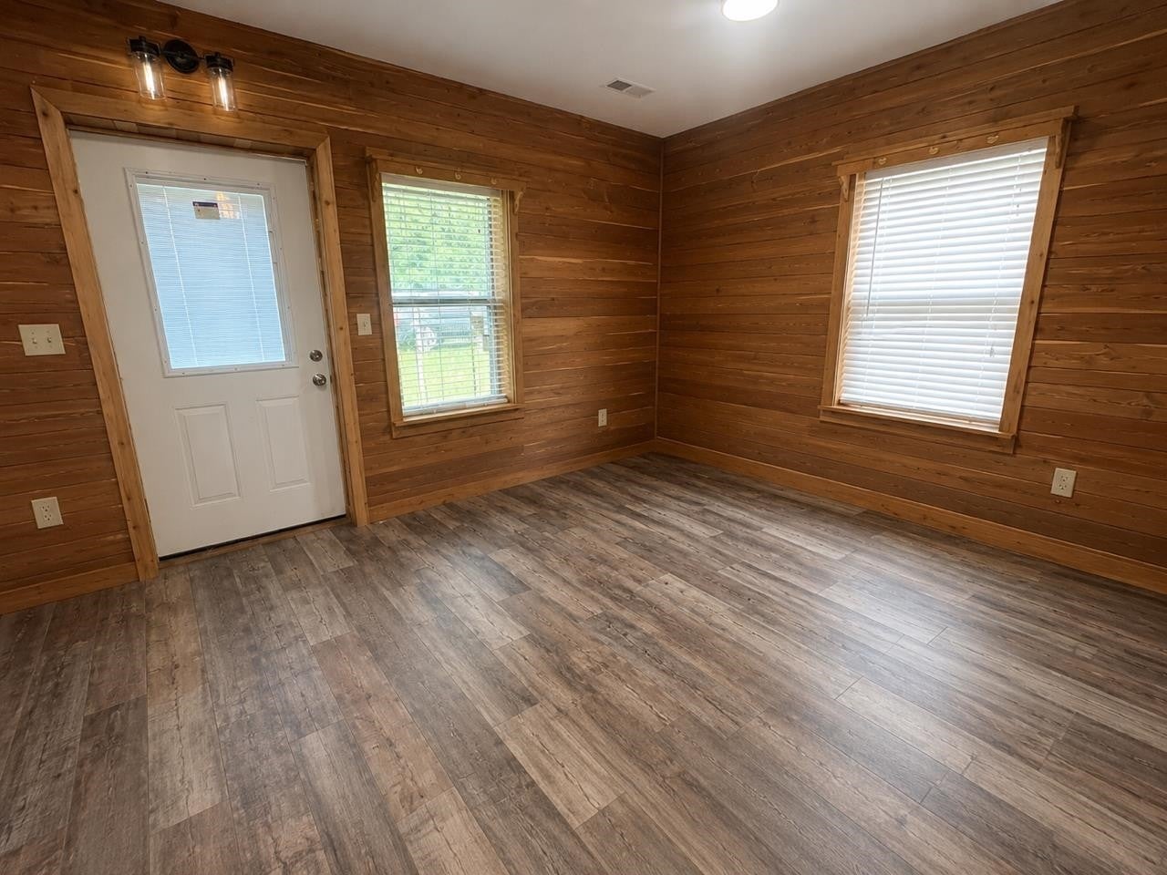 175 DUCK RD