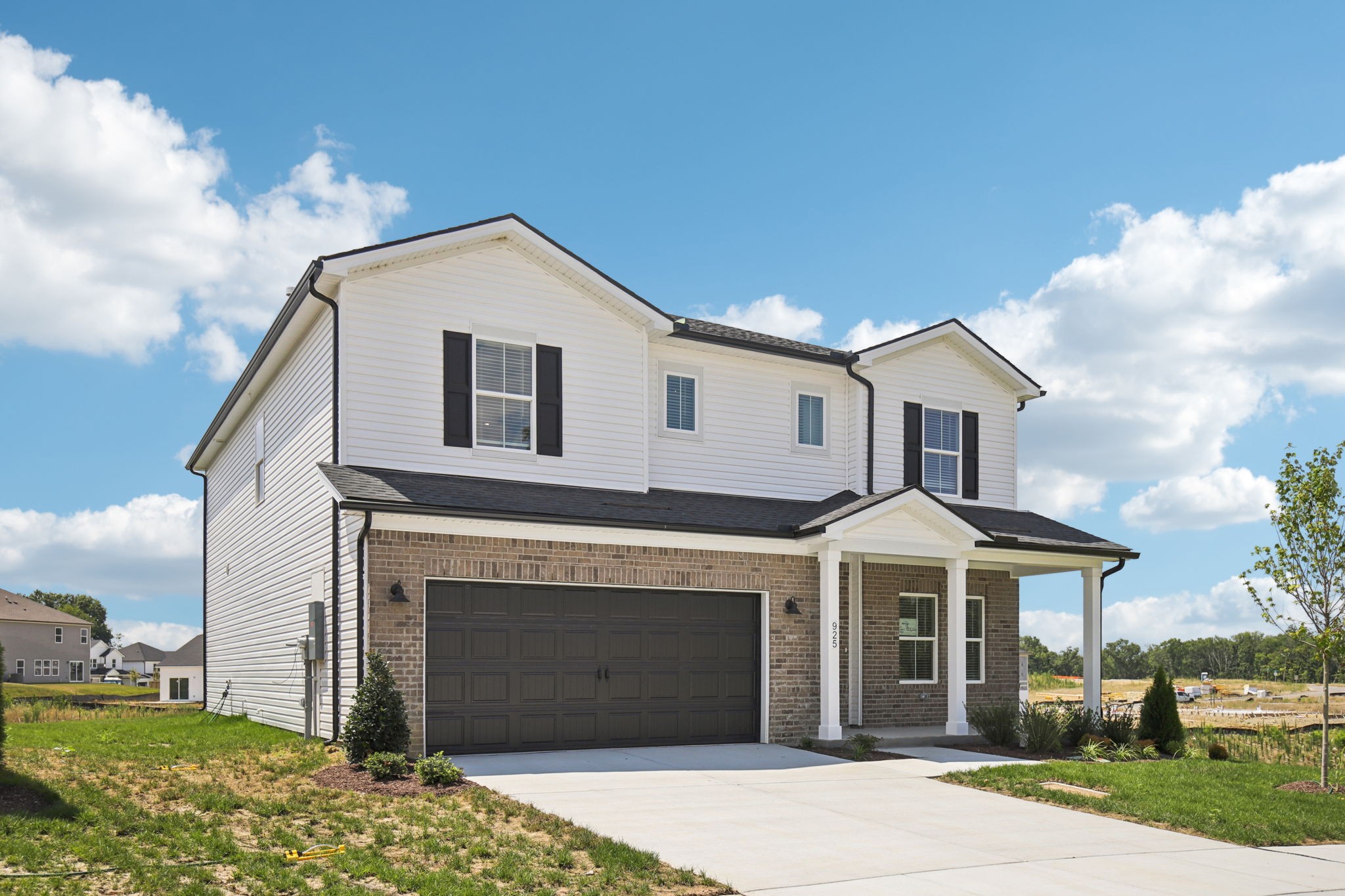 925 Calvin Ct