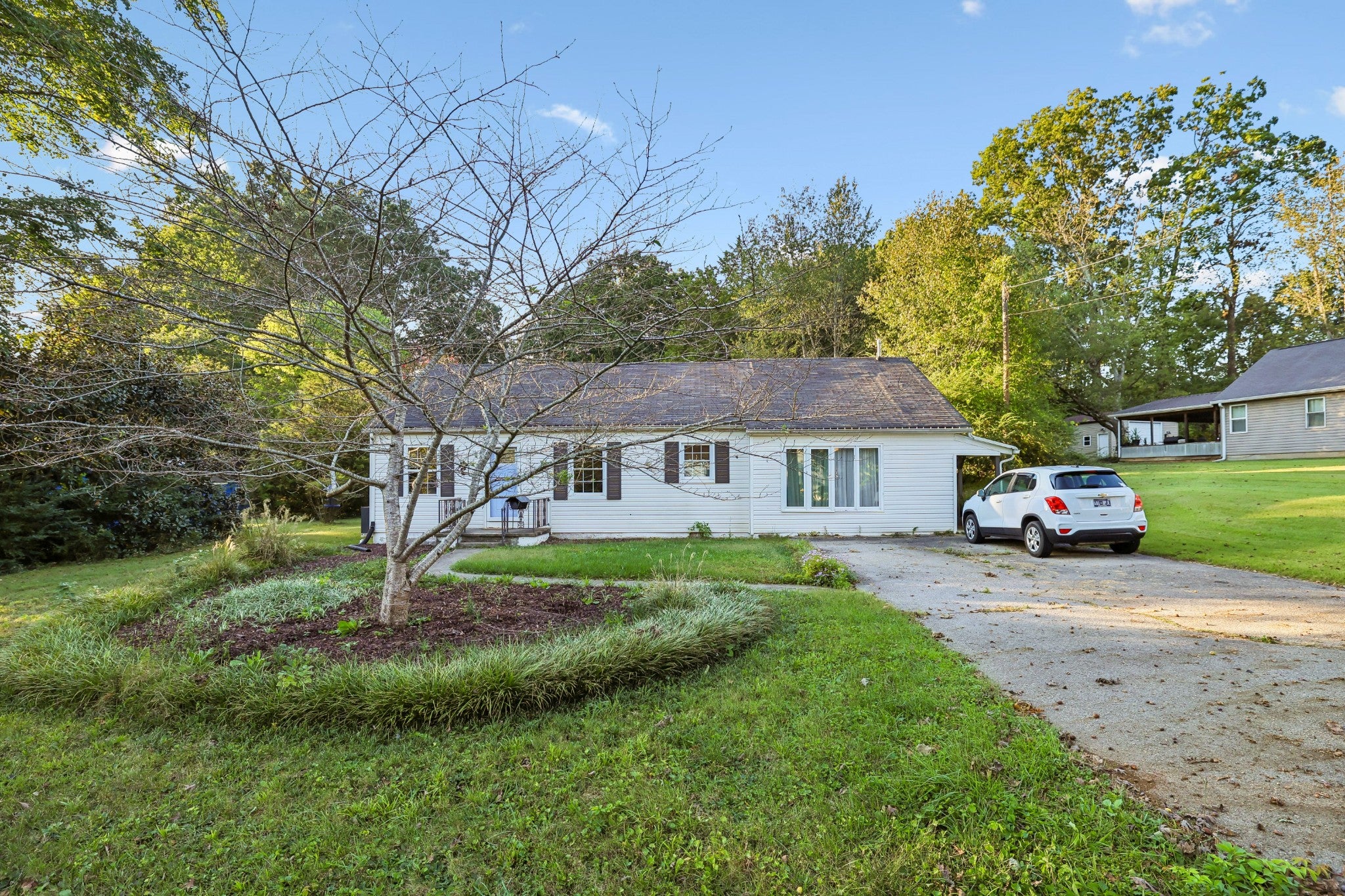 110 Boyd Ave