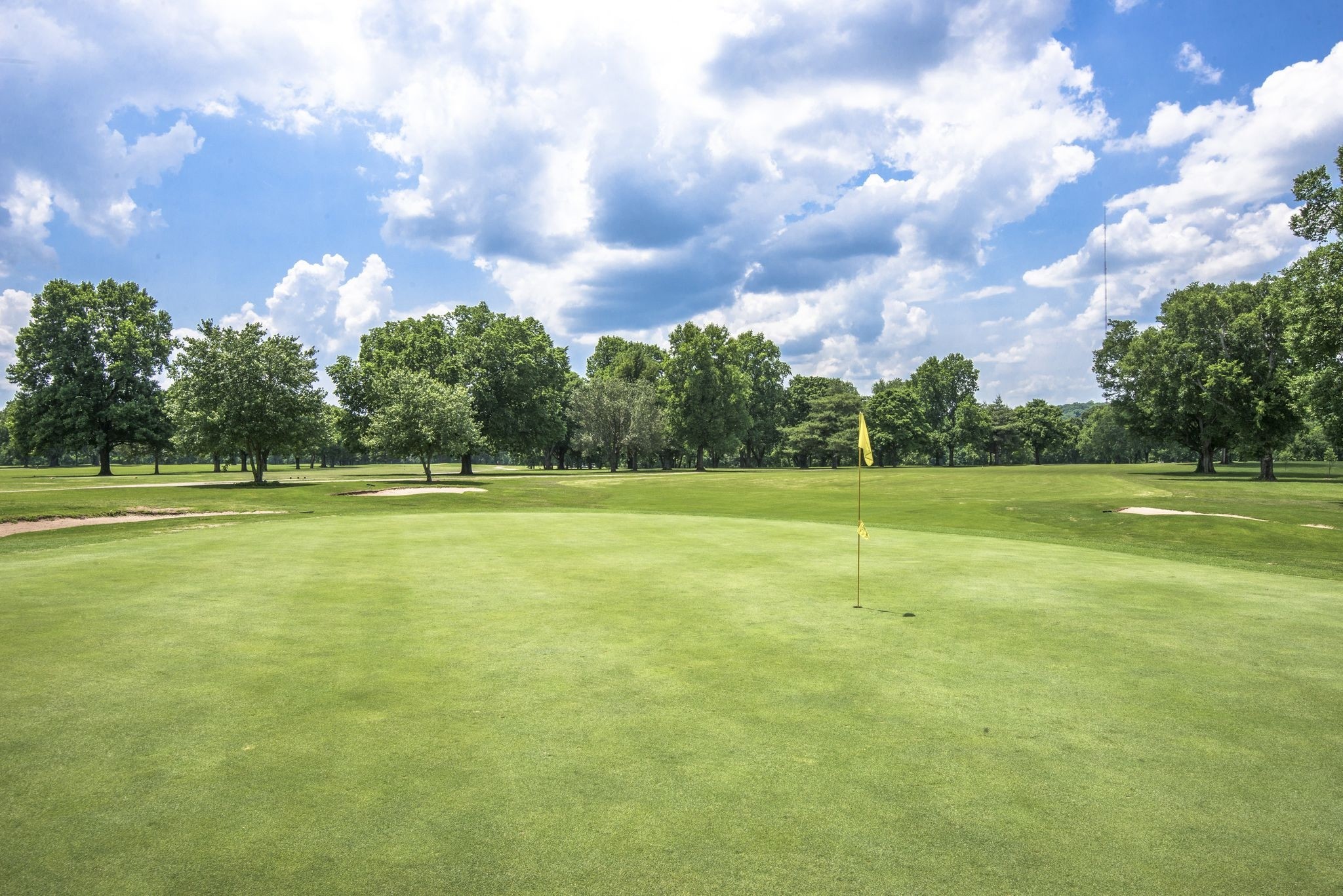 Nashville, Tennessee 37209, United States, 1 Bedroom Bedrooms, ,1 BathroomBathrooms,Residential,Active,232573