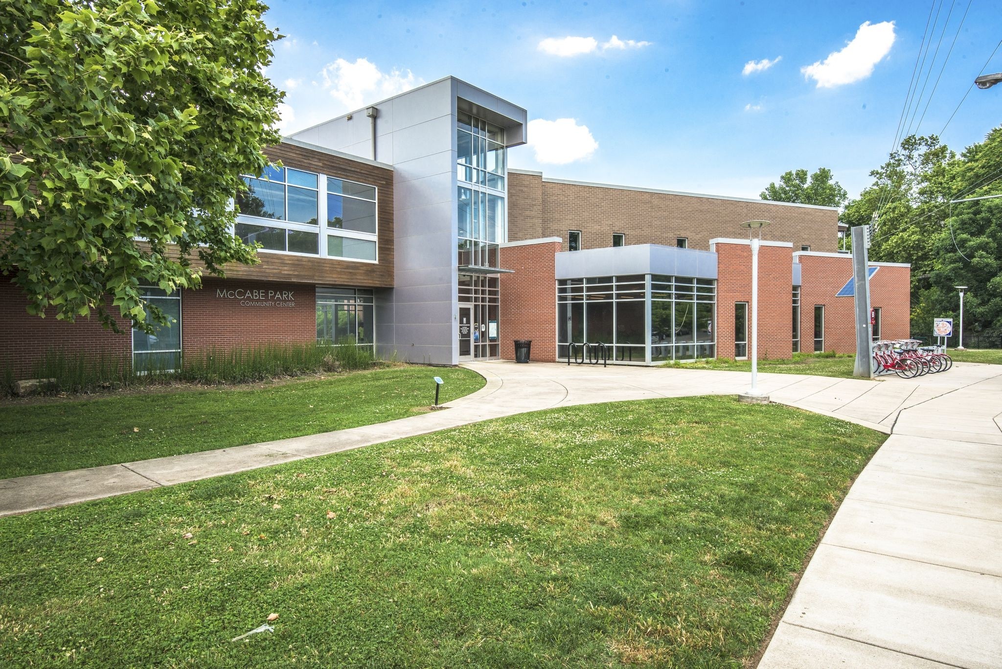 Nashville, Tennessee 37209, United States, 1 Bedroom Bedrooms, ,1 BathroomBathrooms,Residential,Active,232573