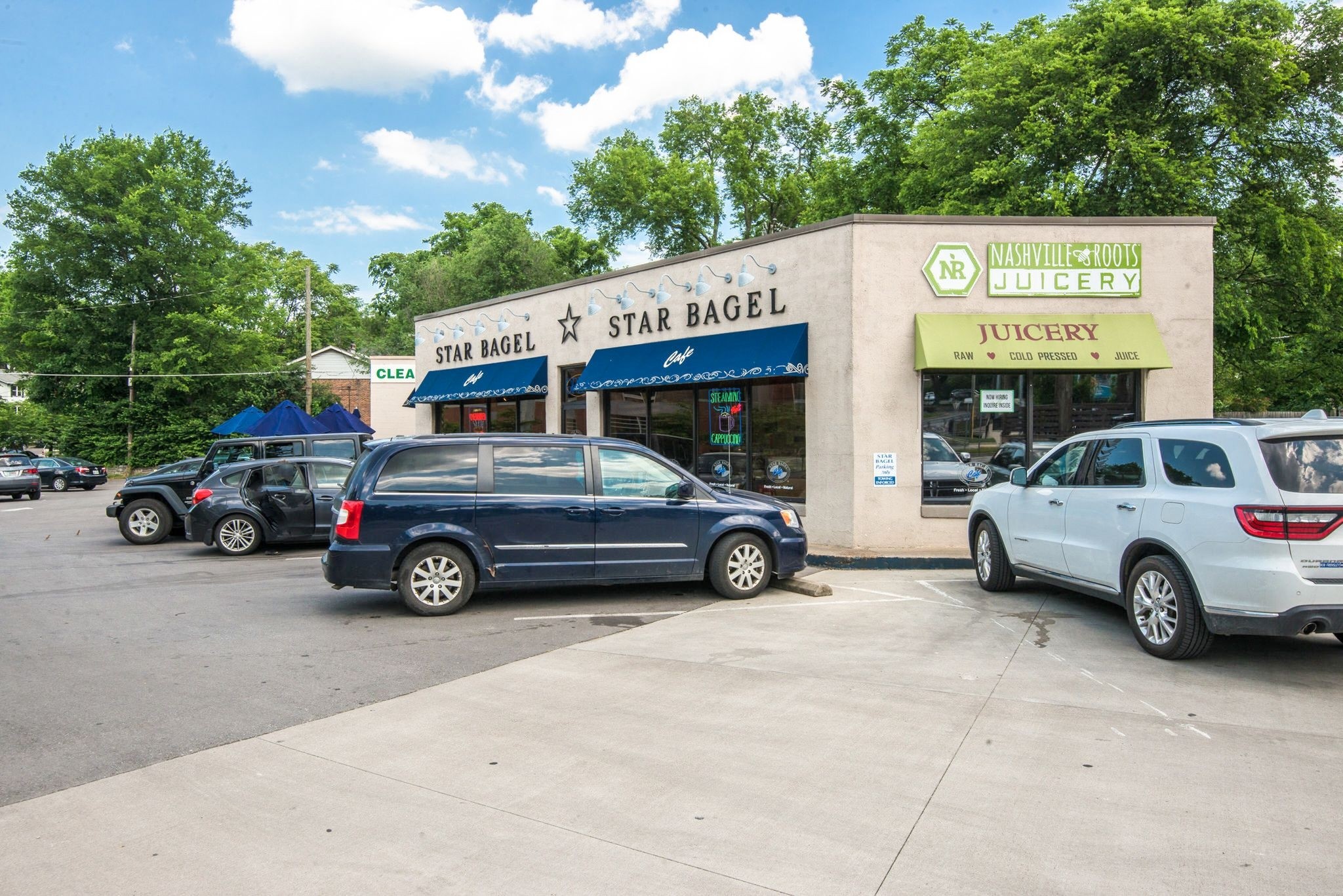 Nashville, Tennessee 37209, United States, 1 Bedroom Bedrooms, ,1 BathroomBathrooms,Residential,Active,232573