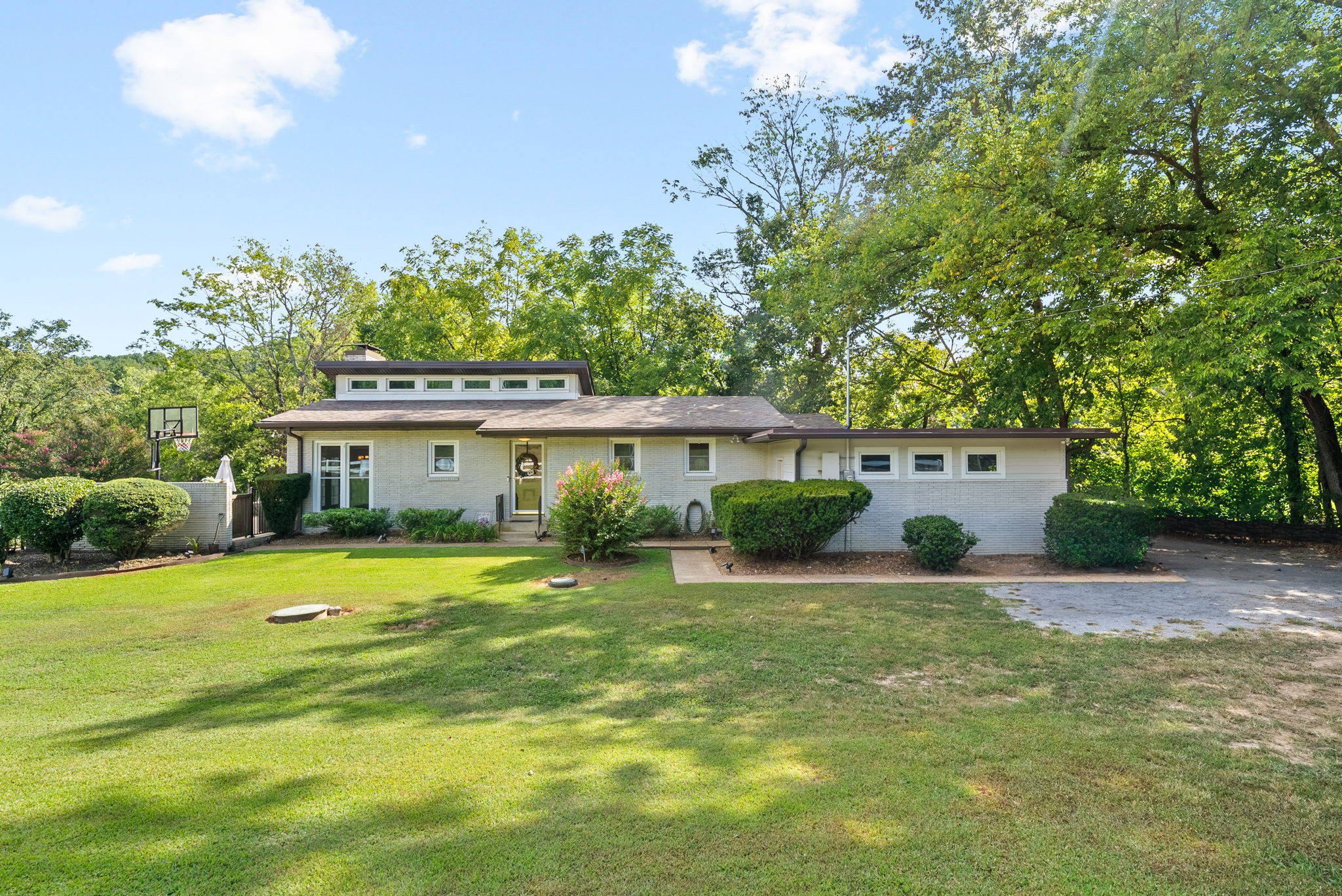 4944 Whites Creek Pike