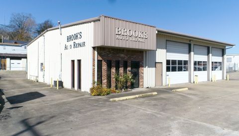 700 N 1st St Pulaski TN 38478