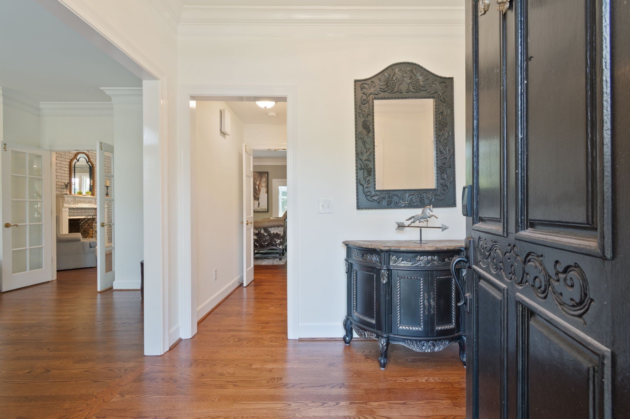 1401 Woodmere Ct