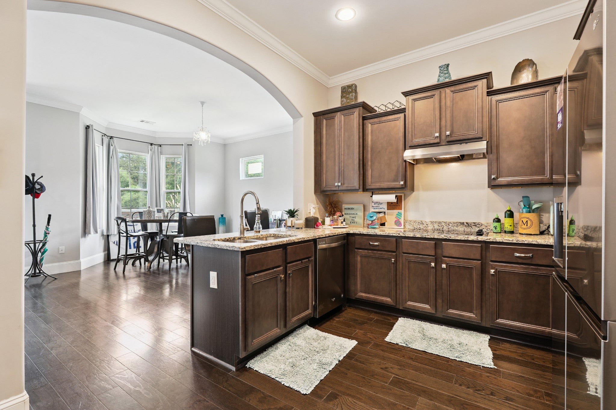 200 Cedar Place Row