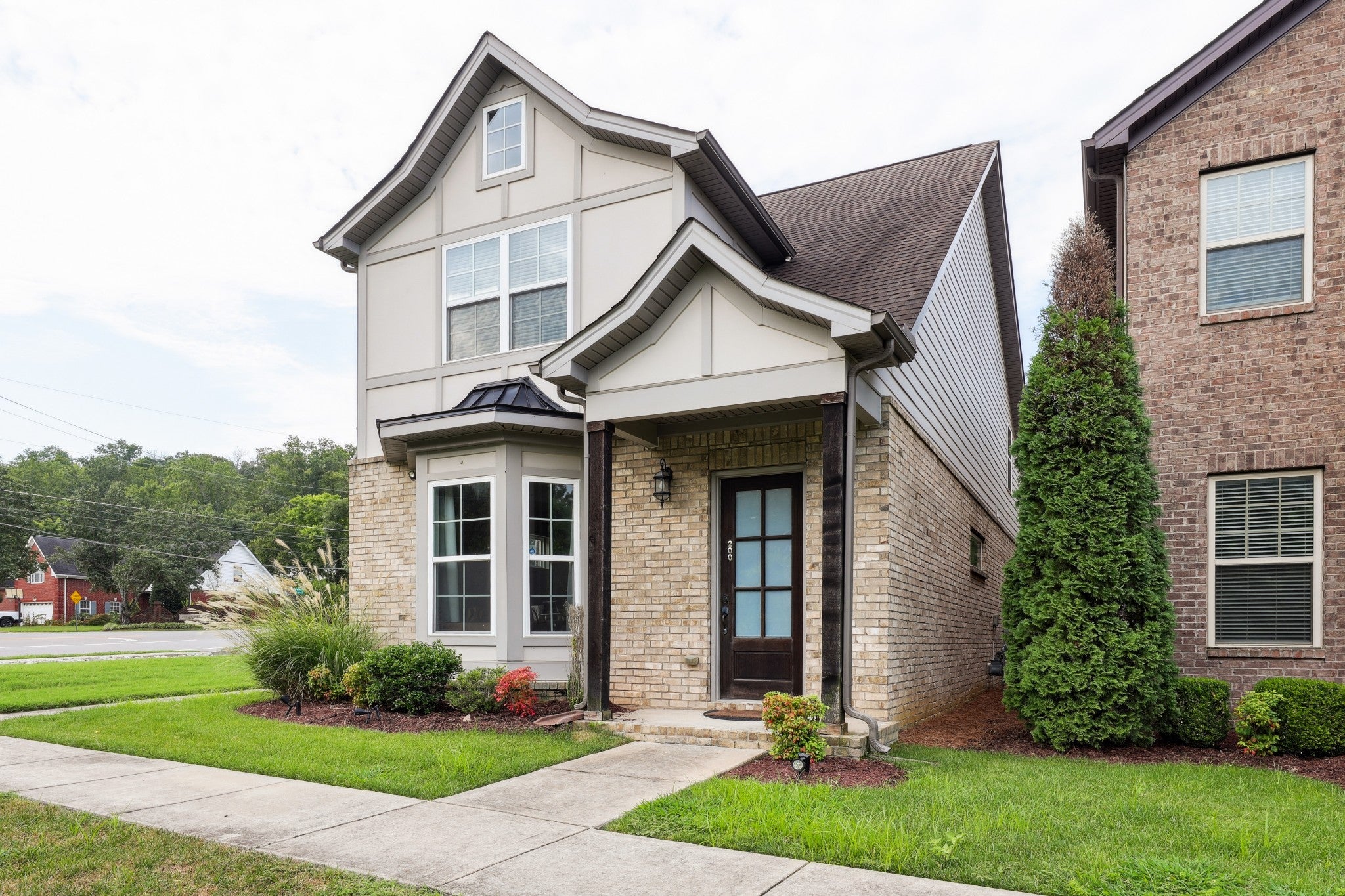 3.0-bed rental at 200 Cedar Place Row