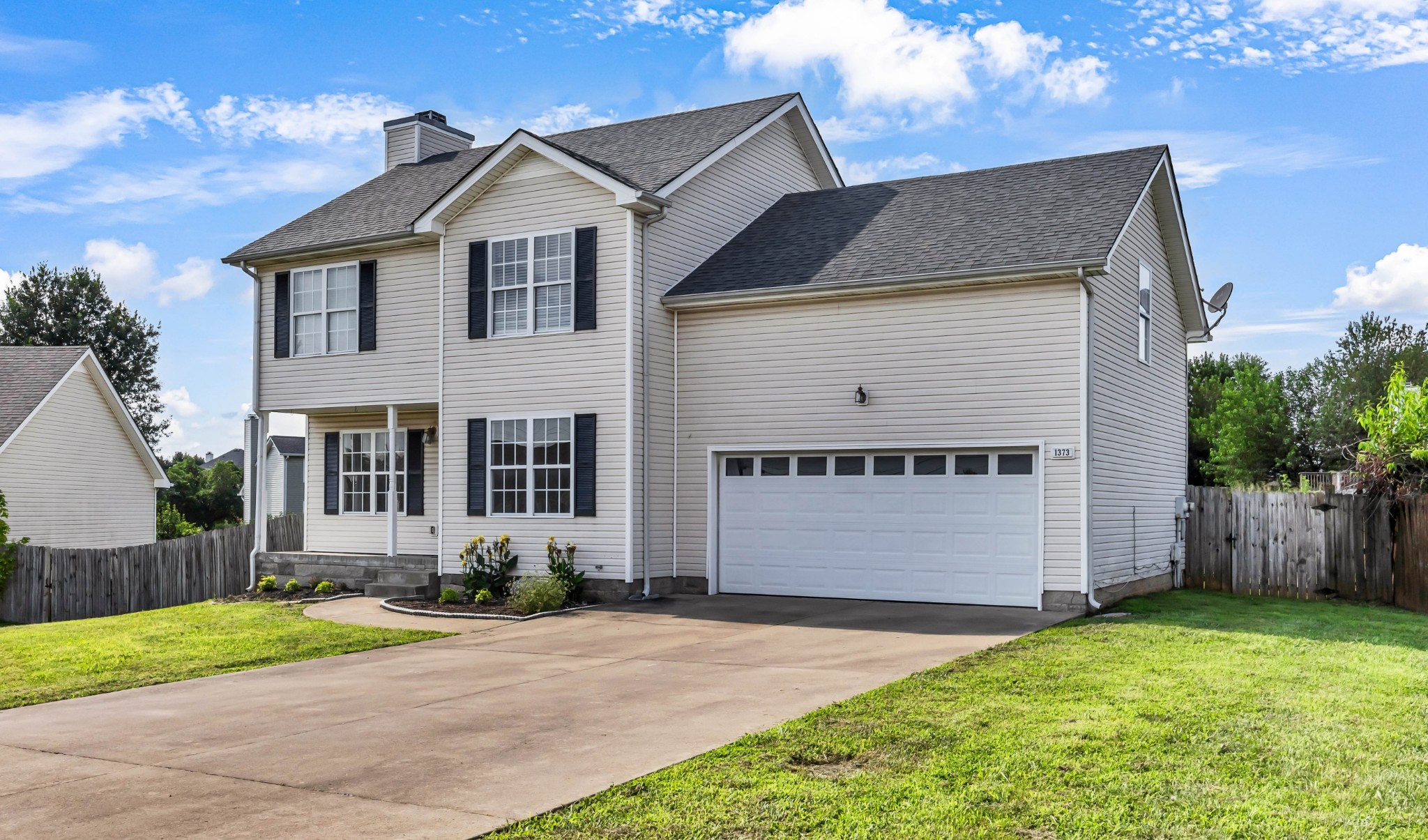 1373 Mackenzie Ct