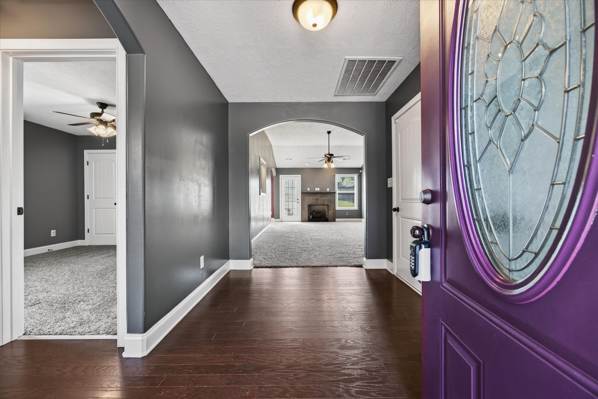 846 Shelton Cir