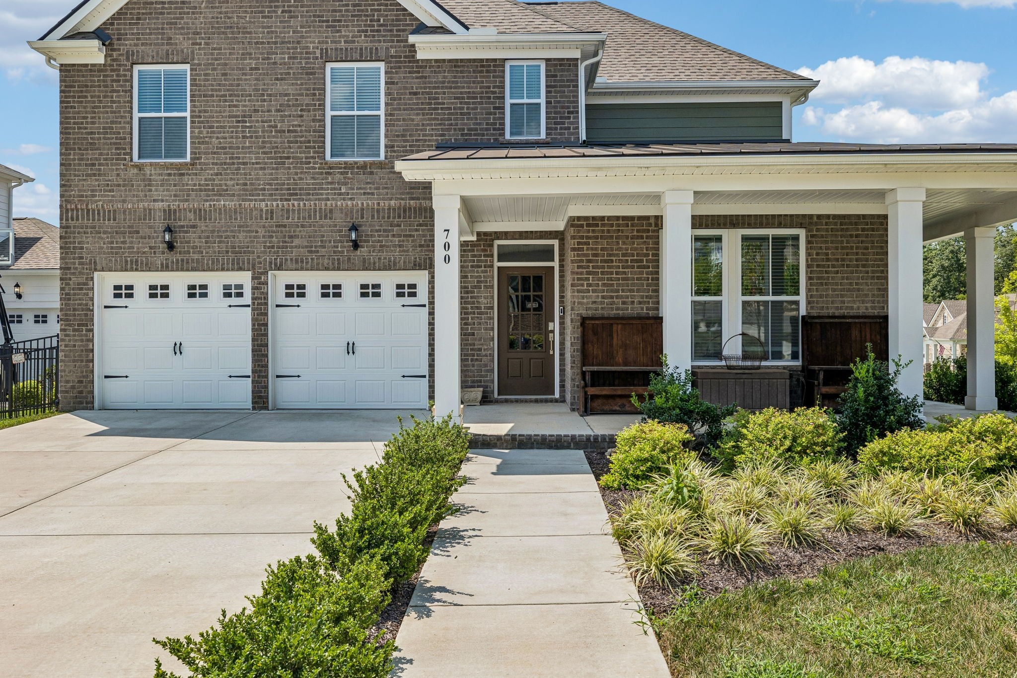 700 Tischer Dr