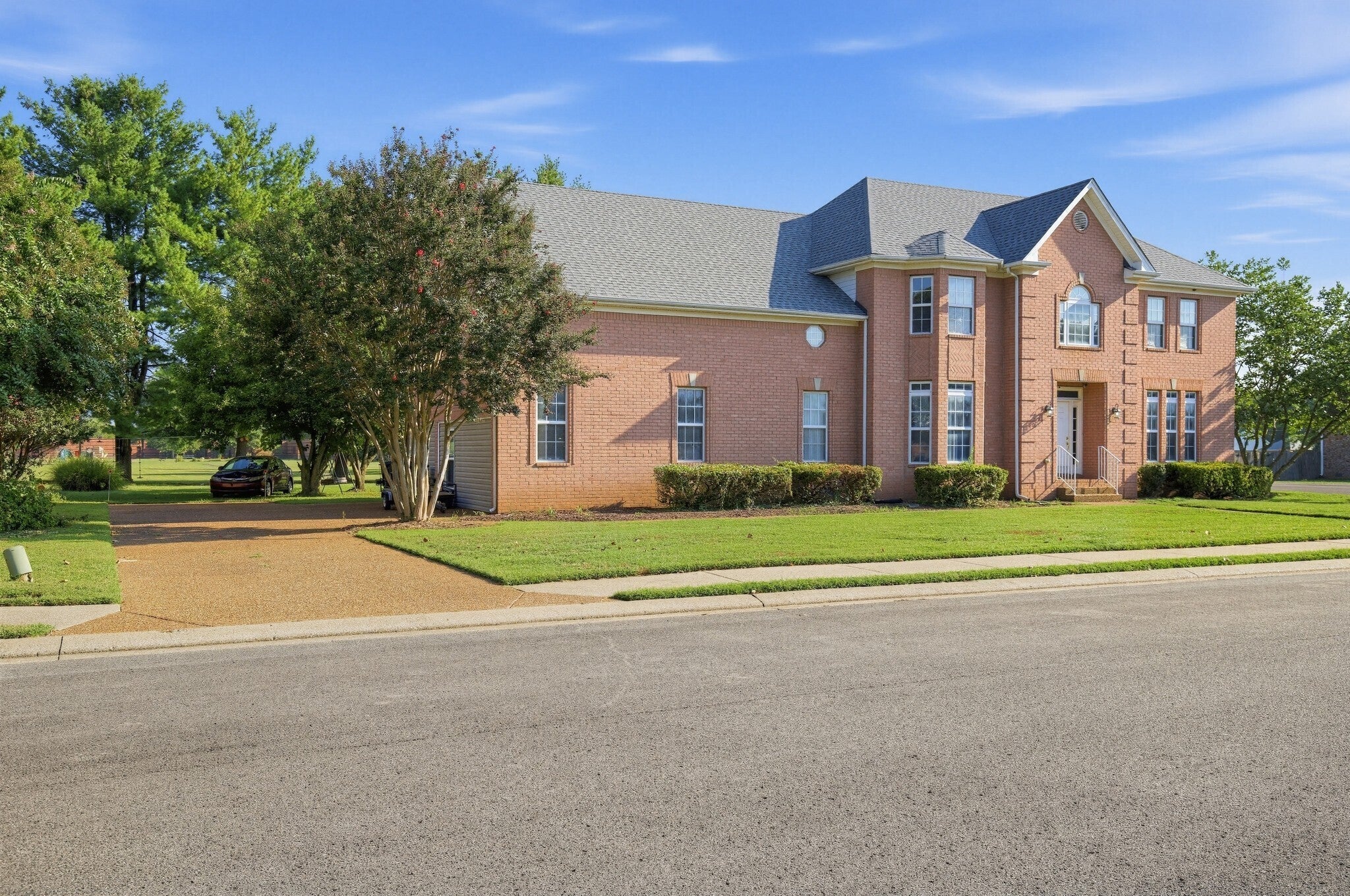 2326 Amber Glen Dr