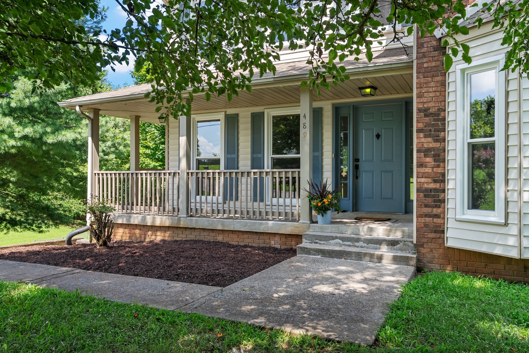 489 Bamburg Dr