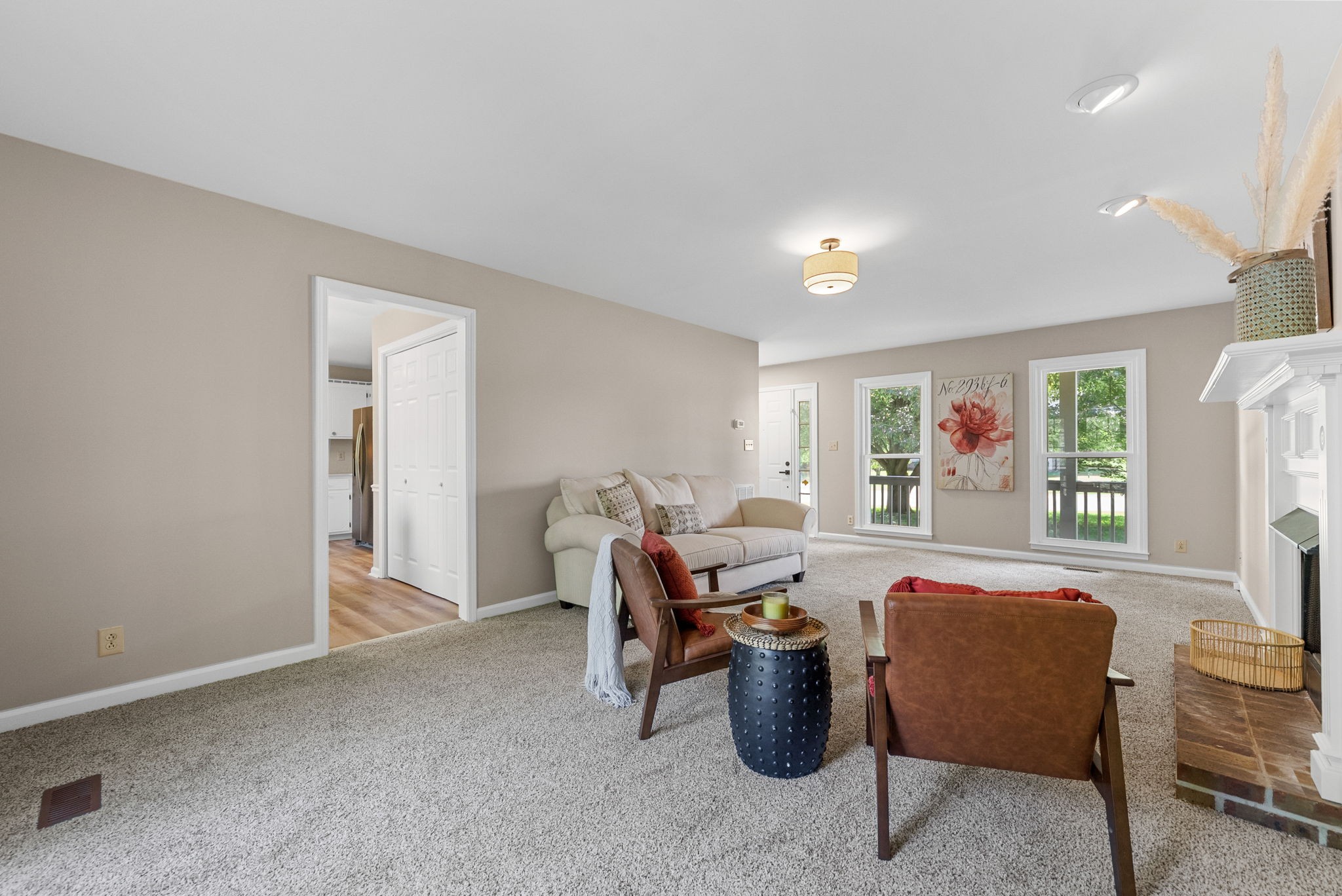 489 Bamburg Dr