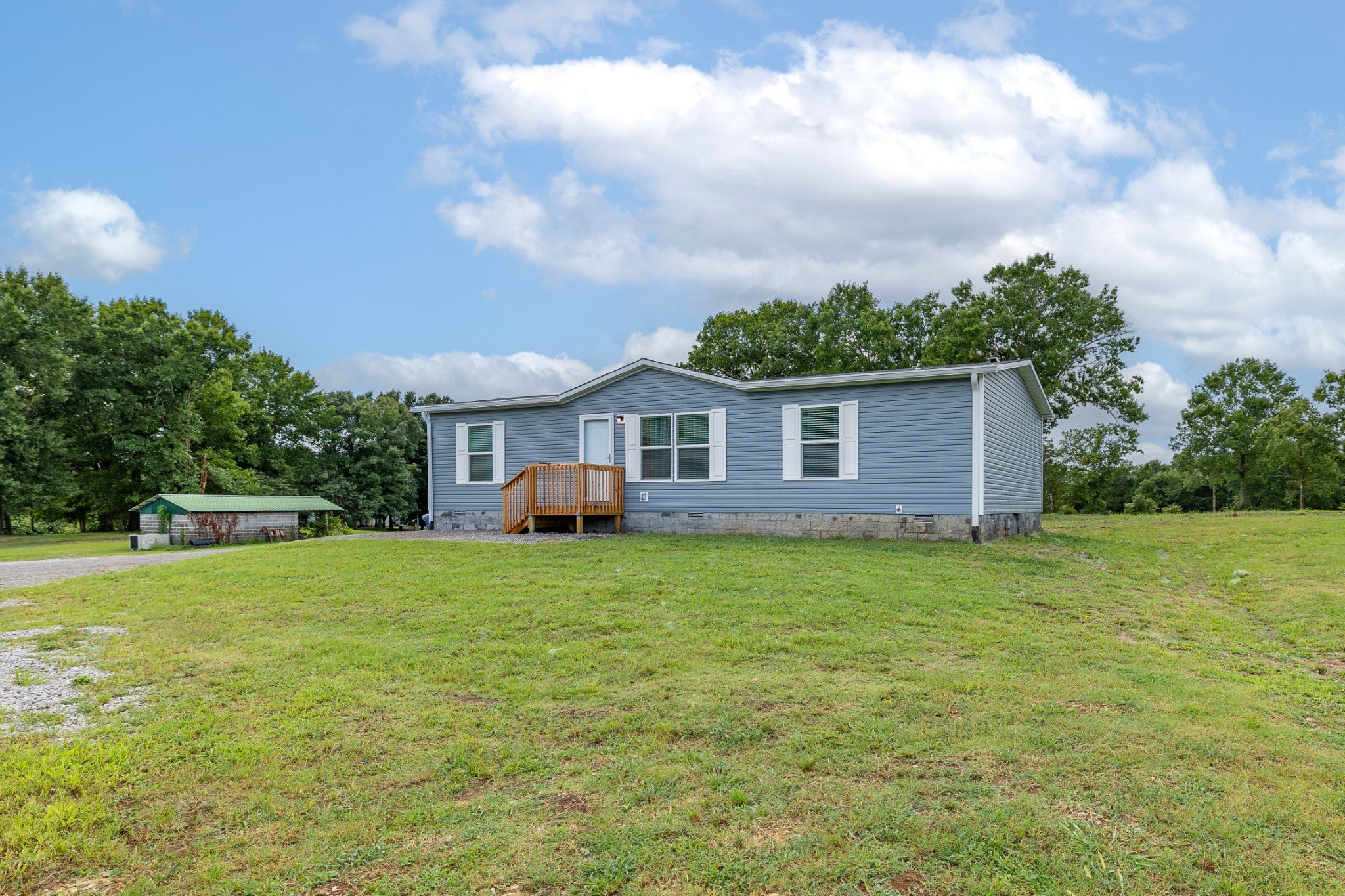 3592 Mahaley Rd