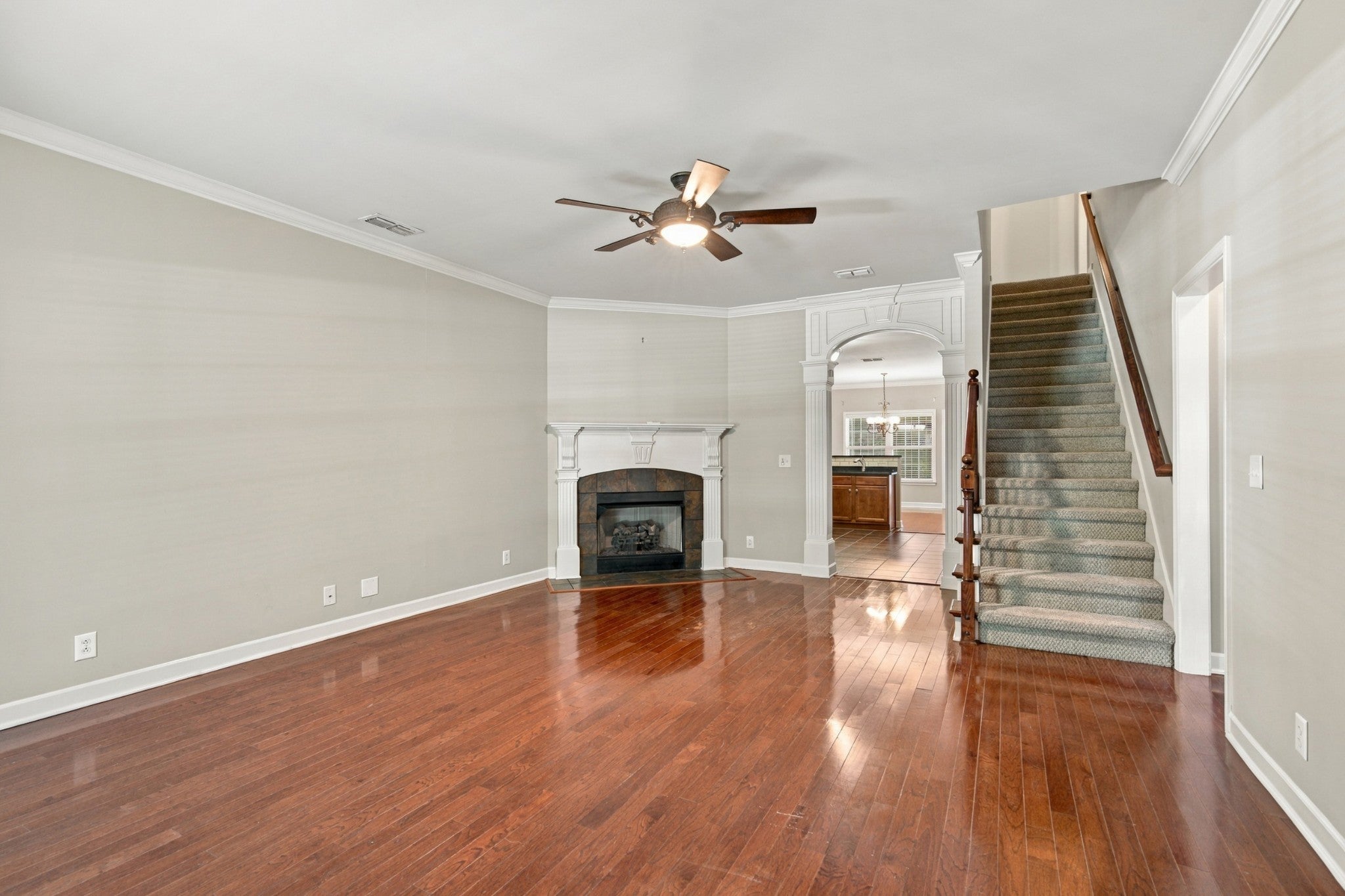 2148 Cason Ln