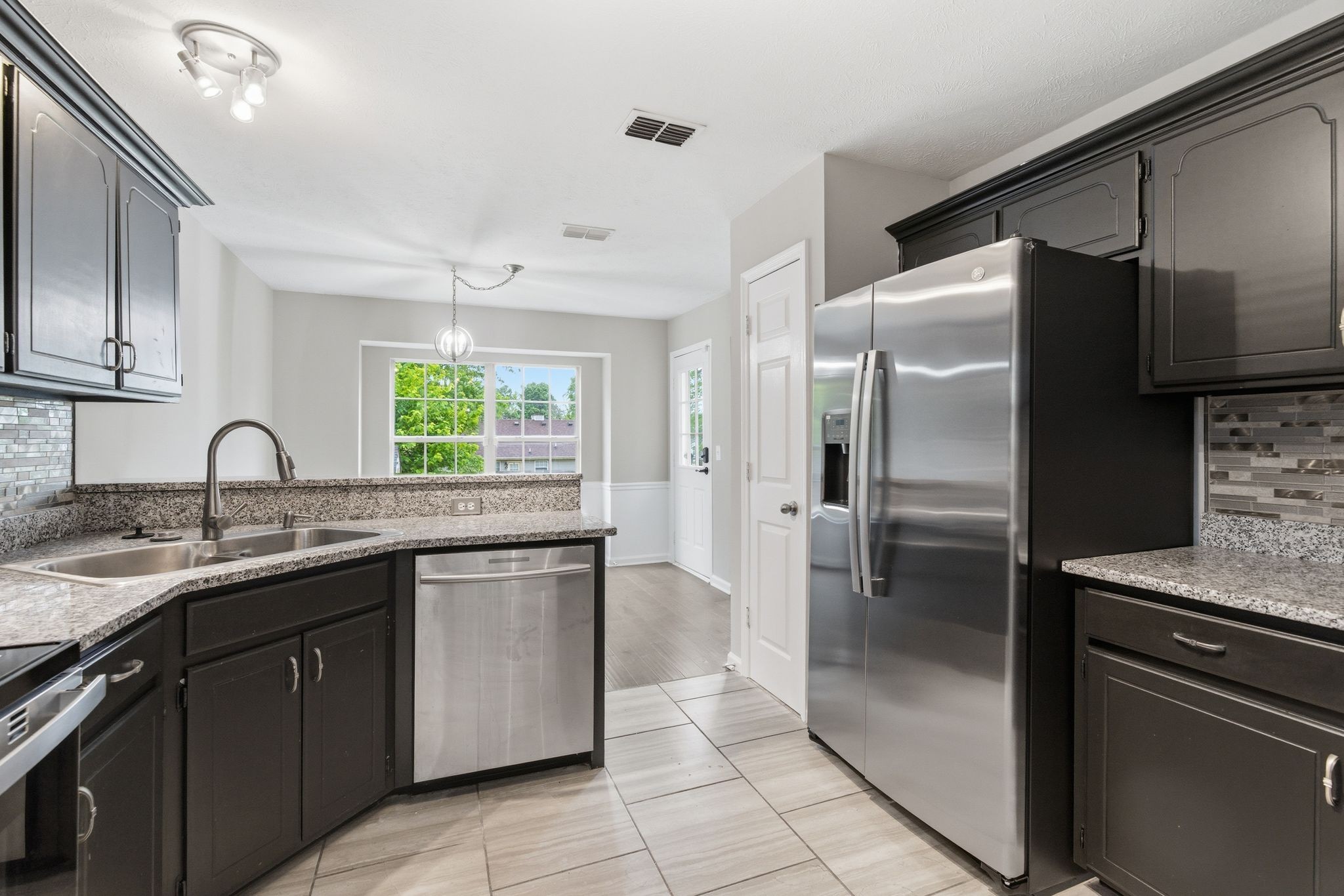 108 Pioneer Ln