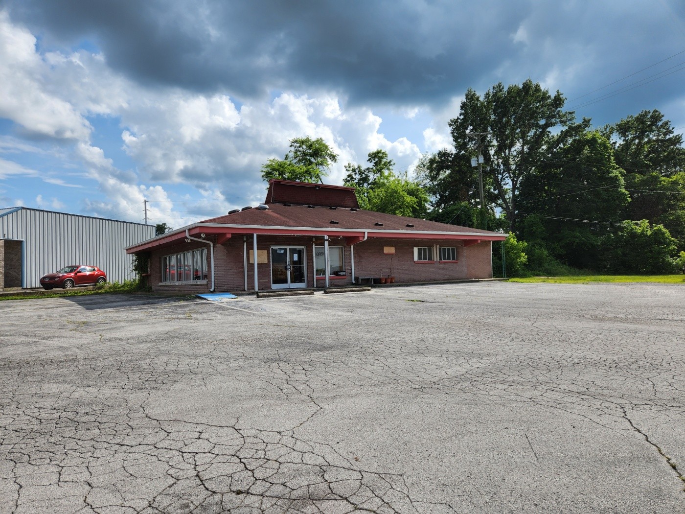 2030 Fort Campbell Blvd
