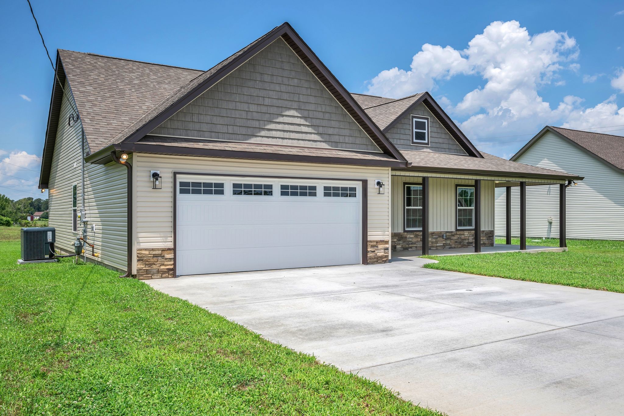 1355 Taylor Town Rd