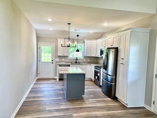 1355 Taylor Town Rd