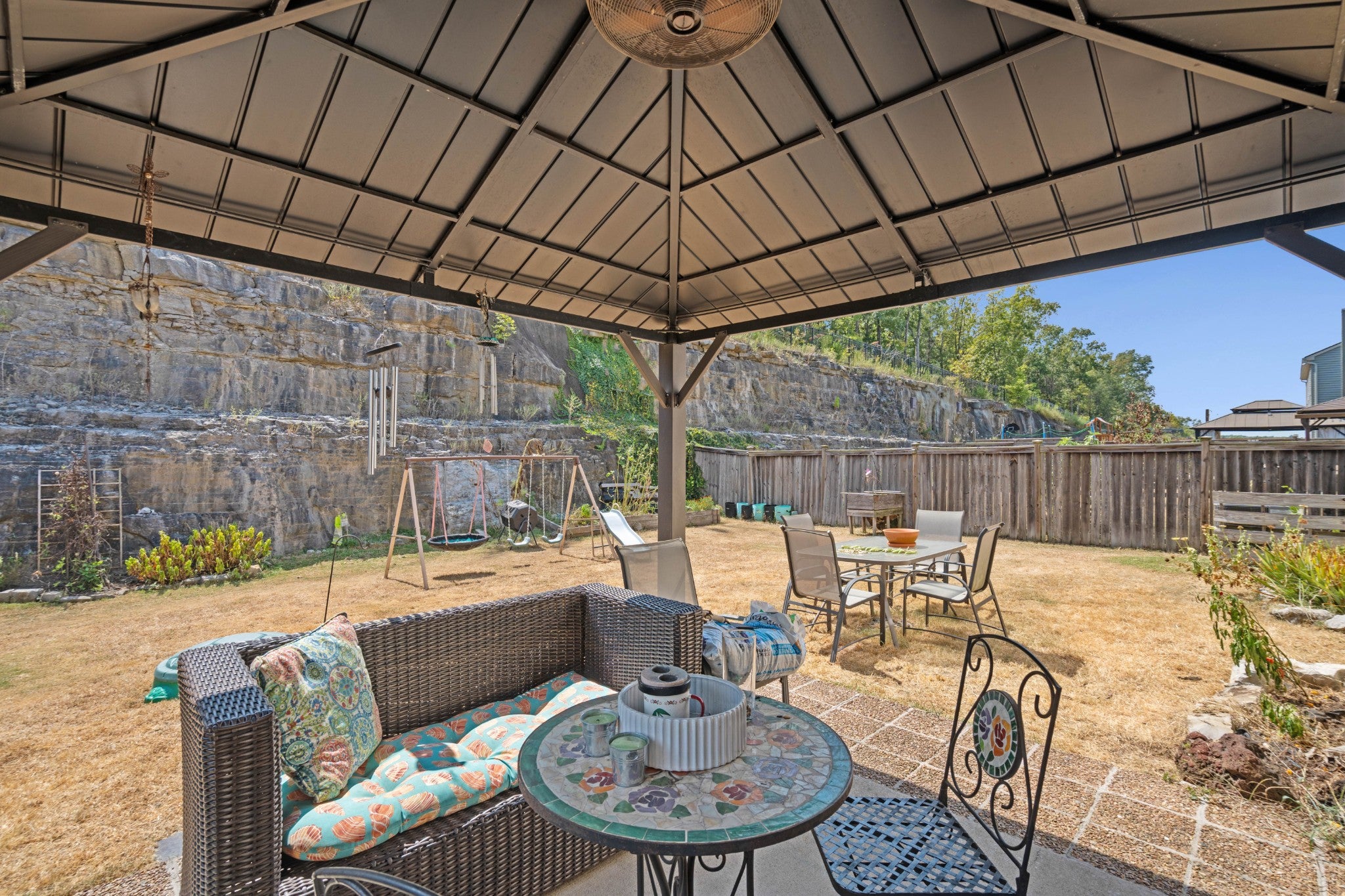 1450 Old Stone Rd
