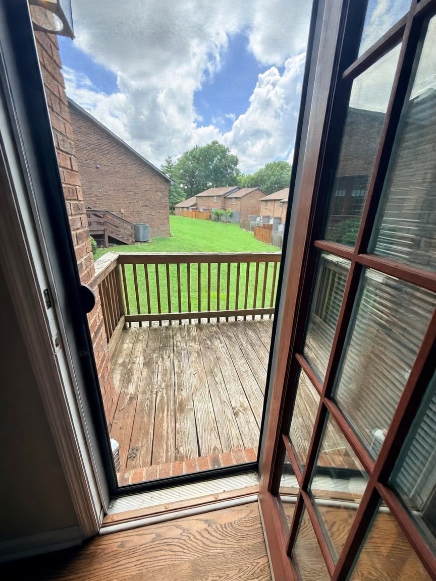 623 Hickory Glade Ct